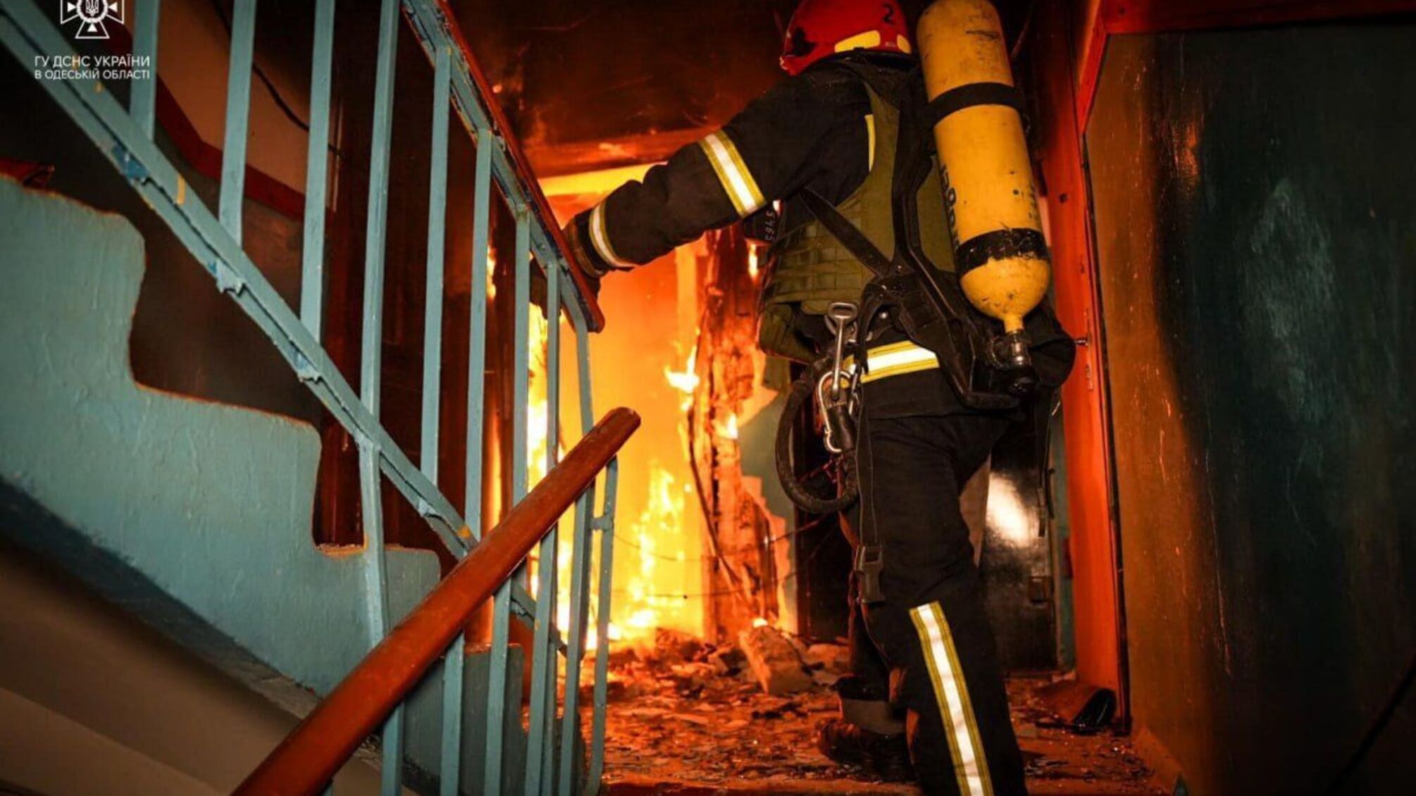 В Киевской области двое детей едва не погибли в масштабном пожаре