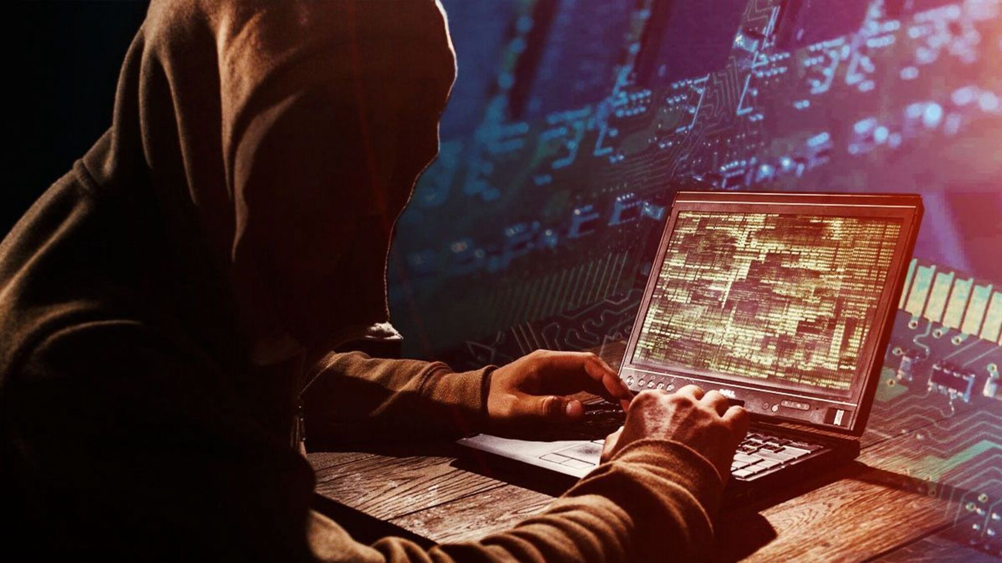 Російські хакери атакували ТБ в Україні, на що українці атакували російське ТБ