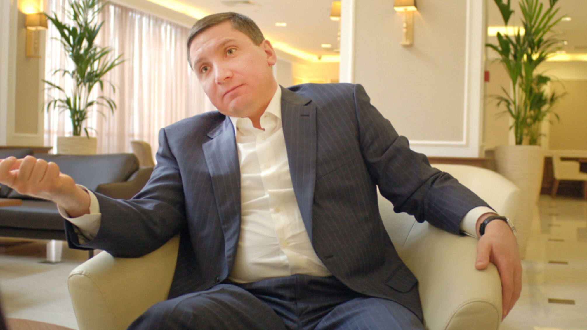 Власник 'Гуліверу' Поліщук виїжджав за кордон як волонтер дніпровської ГО: у документах виявили ознаки підробки, – ЗМІ