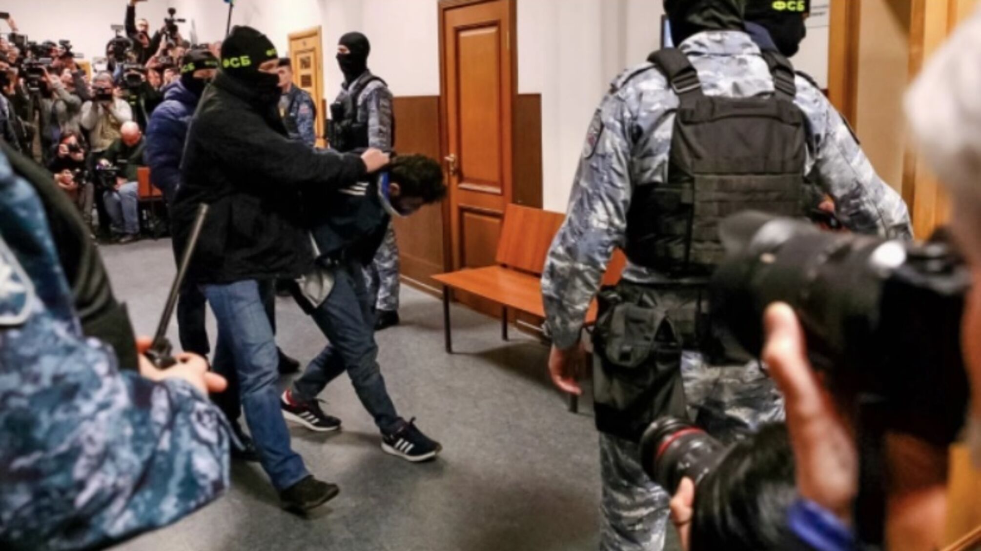 Суд в Москве избрал меру пресечения для подозреваемых в нападении на 'Crocus City Hall'