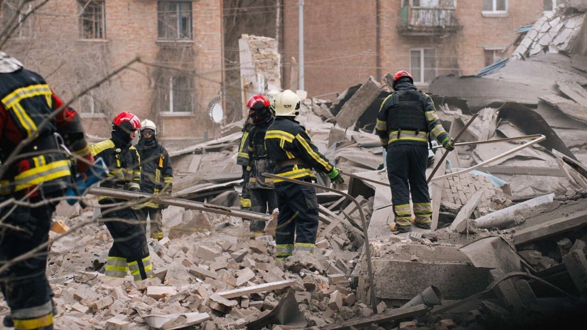 Серед постраждалих у Києві — вагітна жінка та 16-річна дівчина,