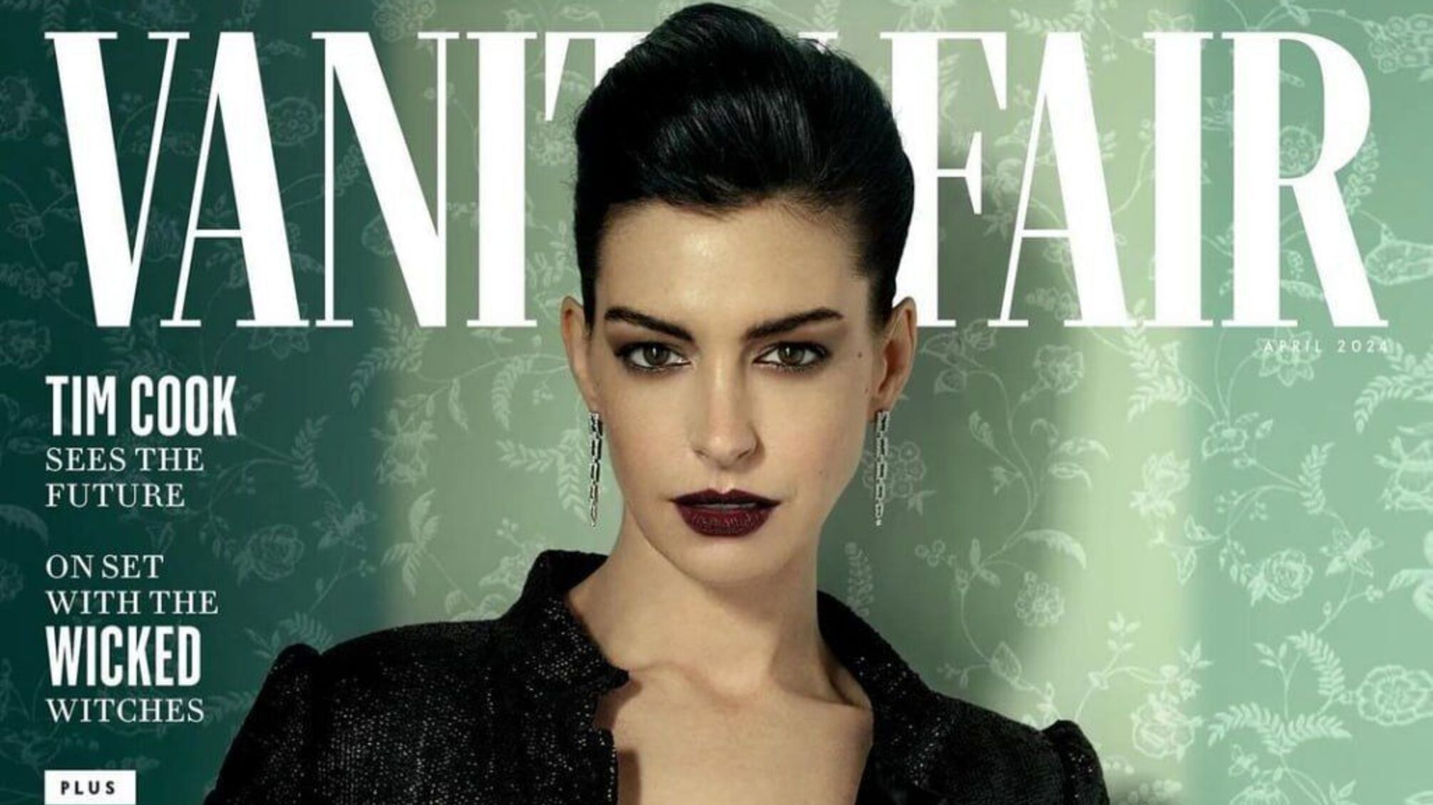 Енн Хетуей з'явилася на обкладинці глянцю Vanity Fair, і у відвертому інтерв'ю розповіла про викидень.