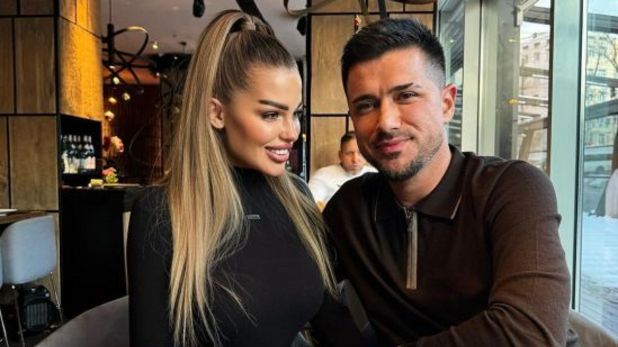 Қынаптық массаж GIF Андрей Гуров қыздармен жыныстық қатынас үшін