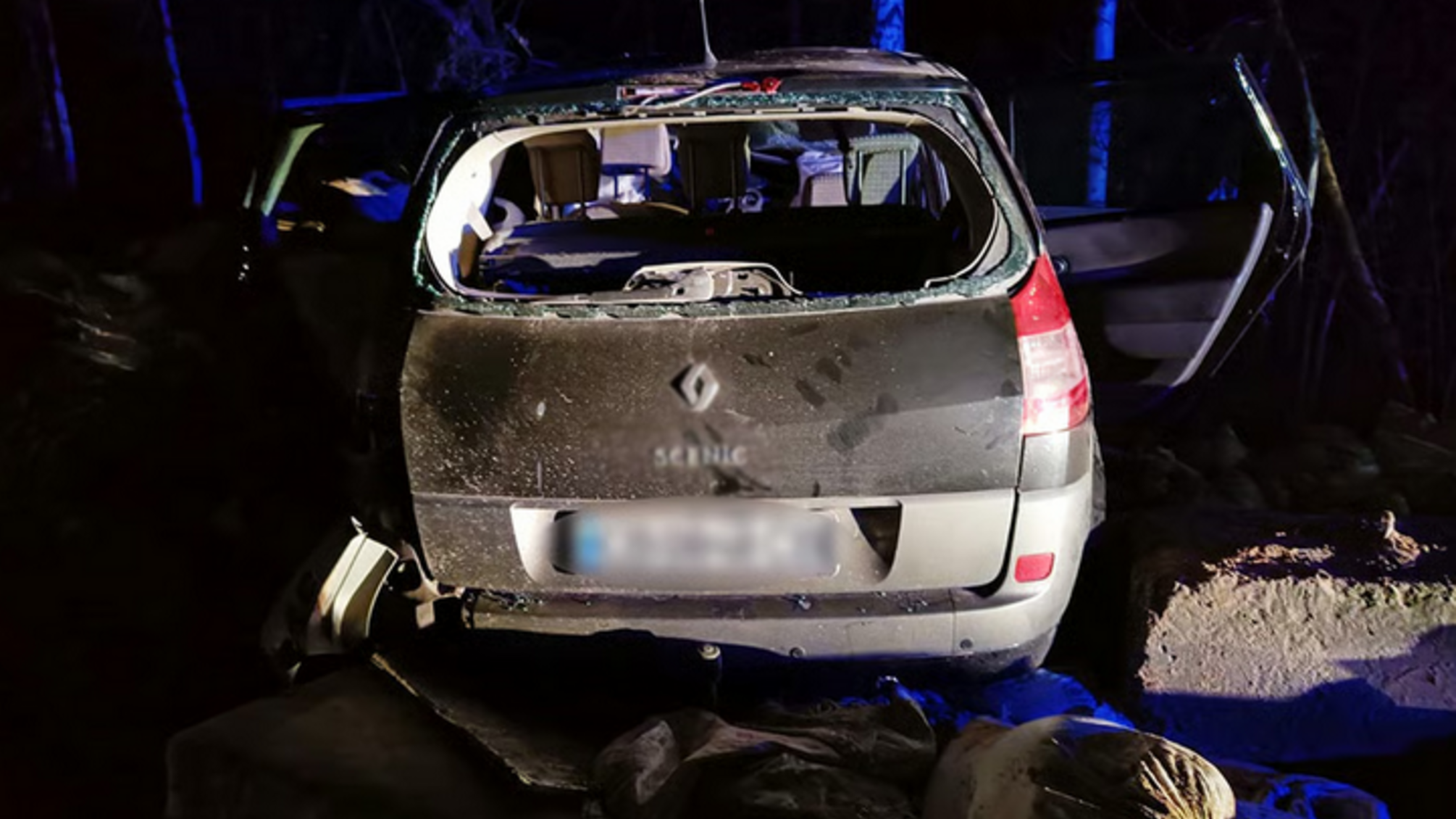 На Черниговщине произошло смертельное ДТП: авто вылетело на постройку блокпоста