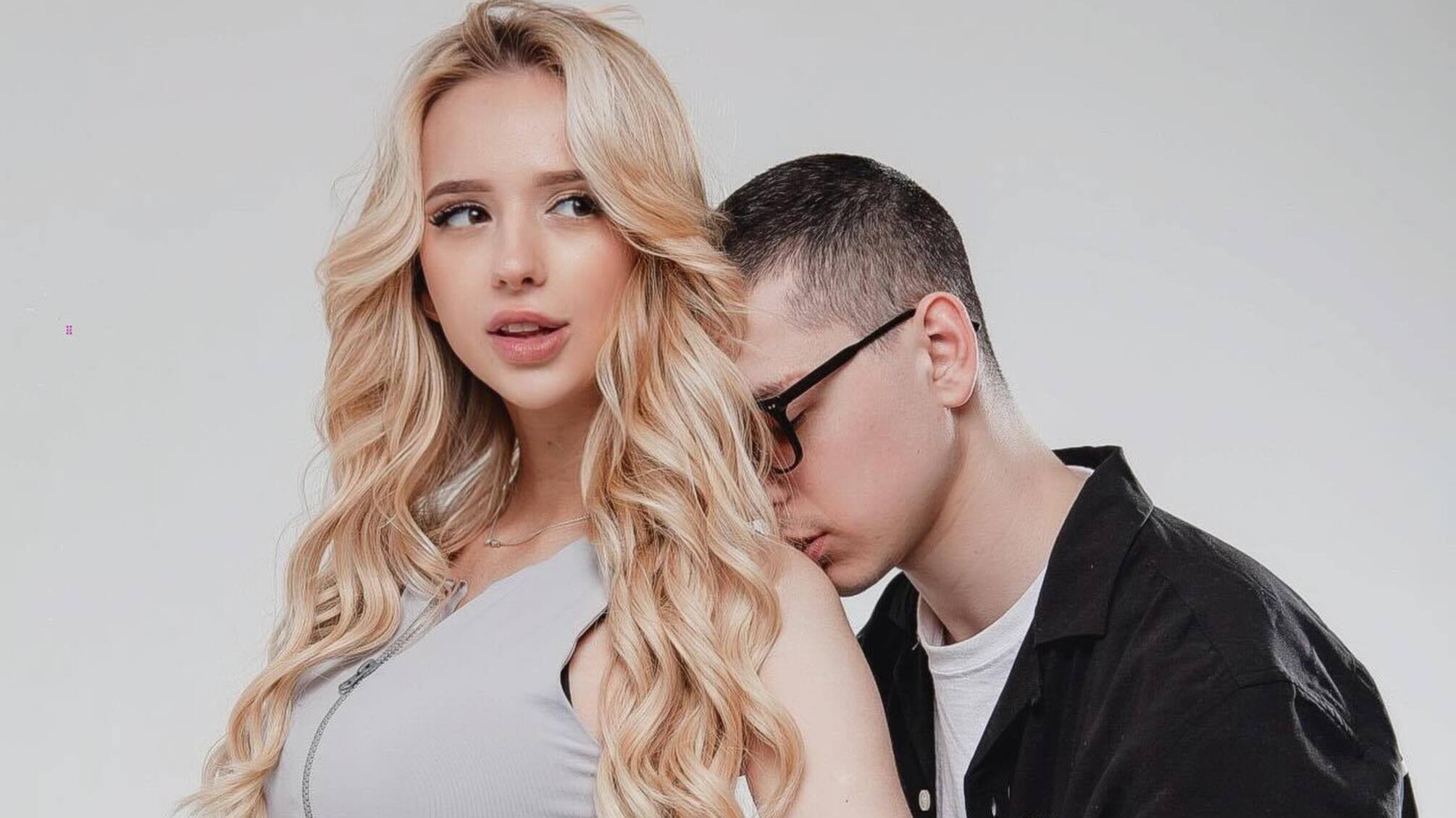 Parfeniuk з вагітною дружиною