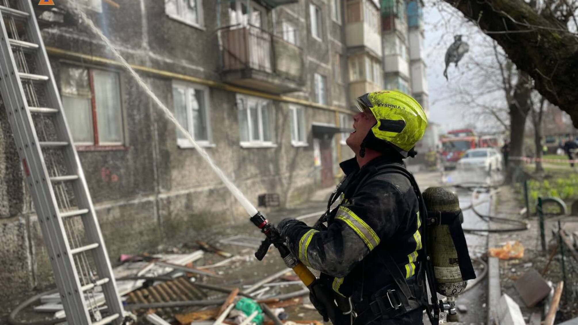 Киевщина: в результате взрыва в квартире один человек погиб, еще три спасены