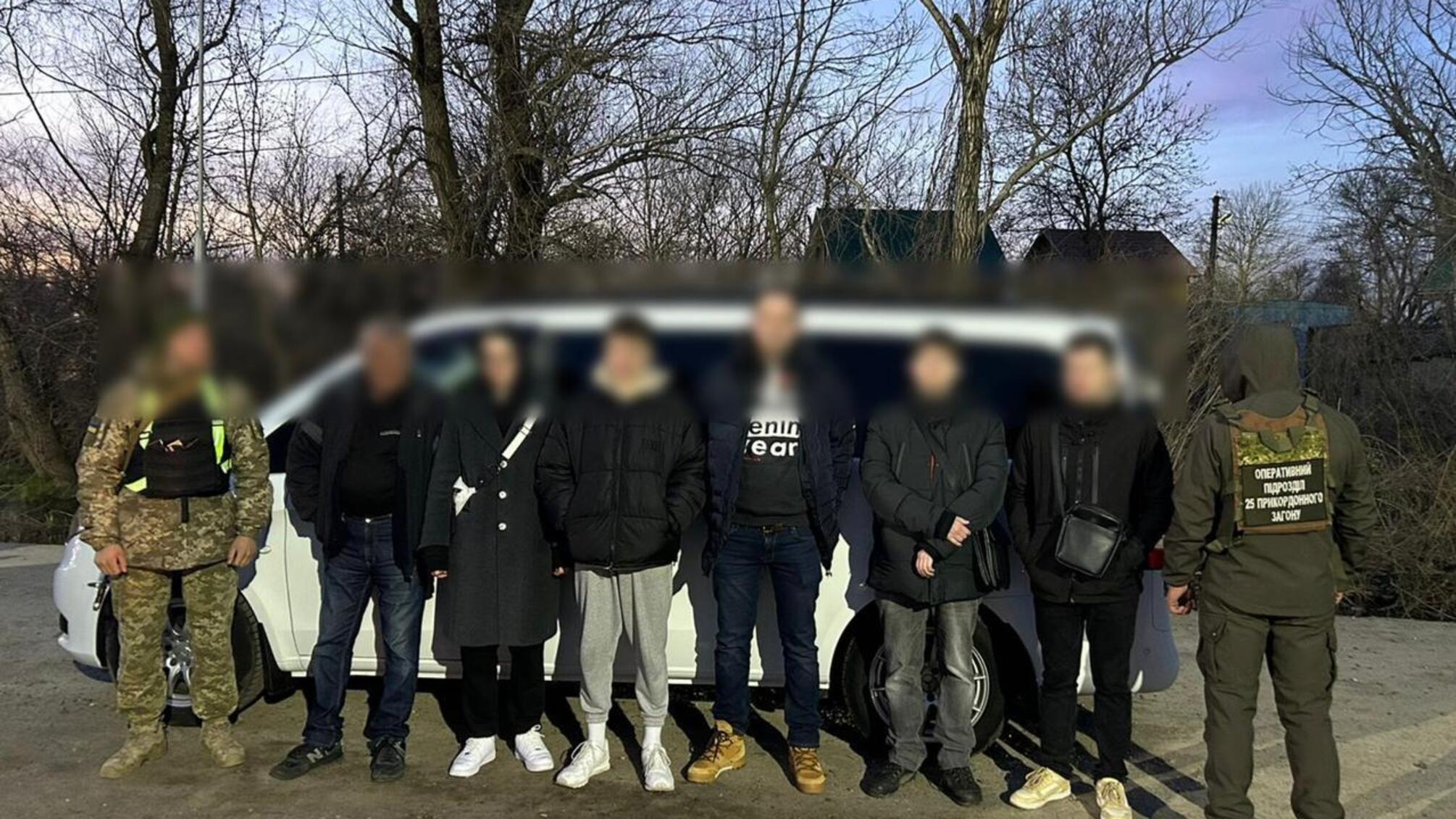 Пограничники прекратили нелегальную перевозку «пассажиров» в Молдову