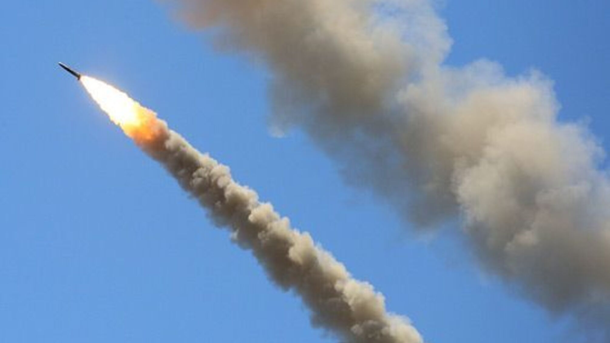 Атака ракет по Україні