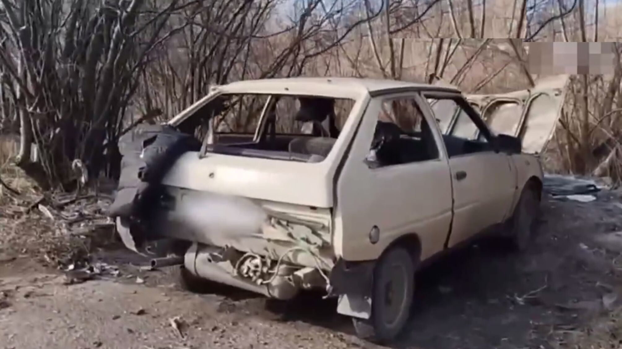 В Бердянске взорвали машину с организатором псевдовыборов