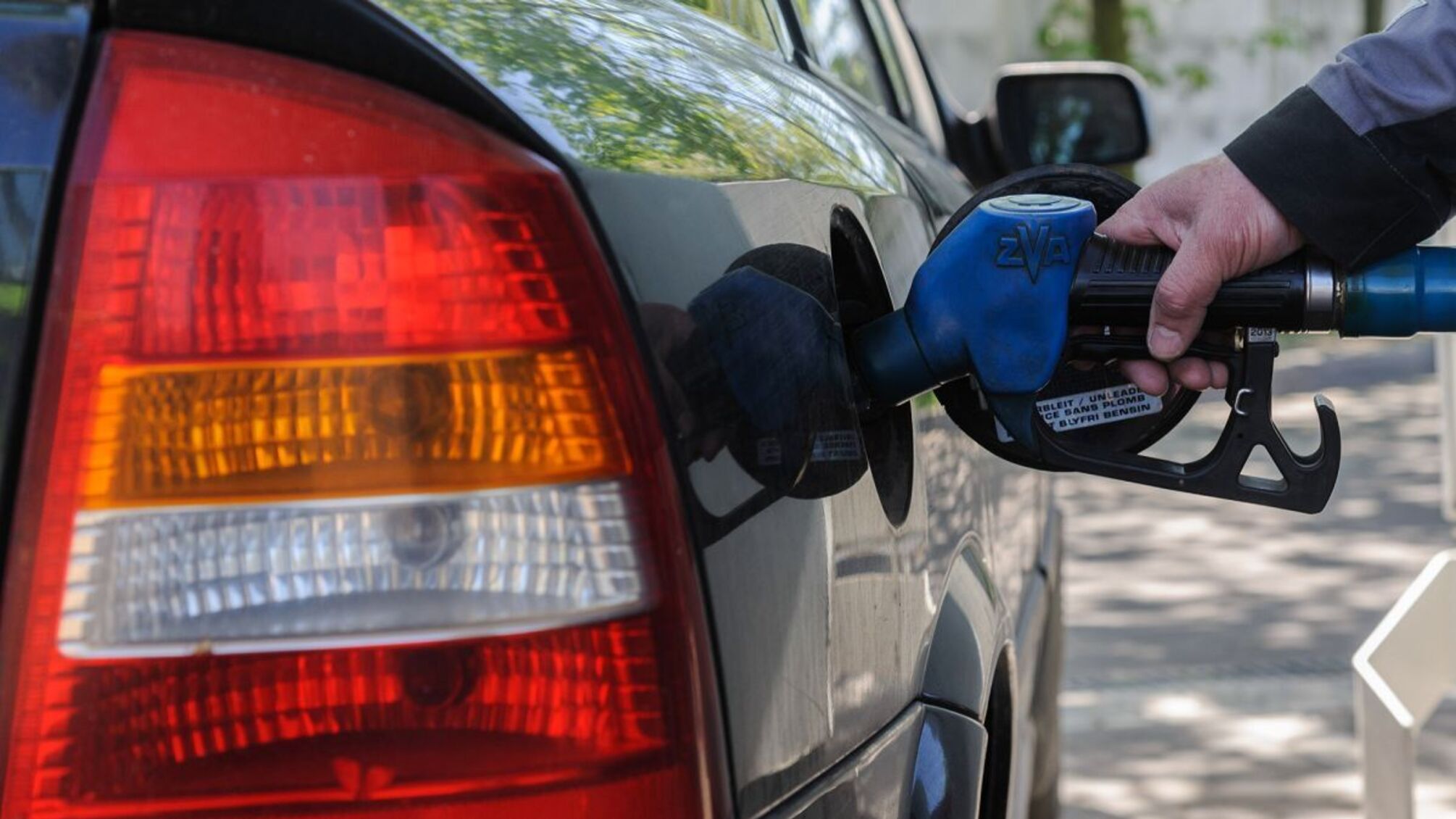 Бензин по 60 гривен/литр: Минфин прогнозирует удорожание топлива