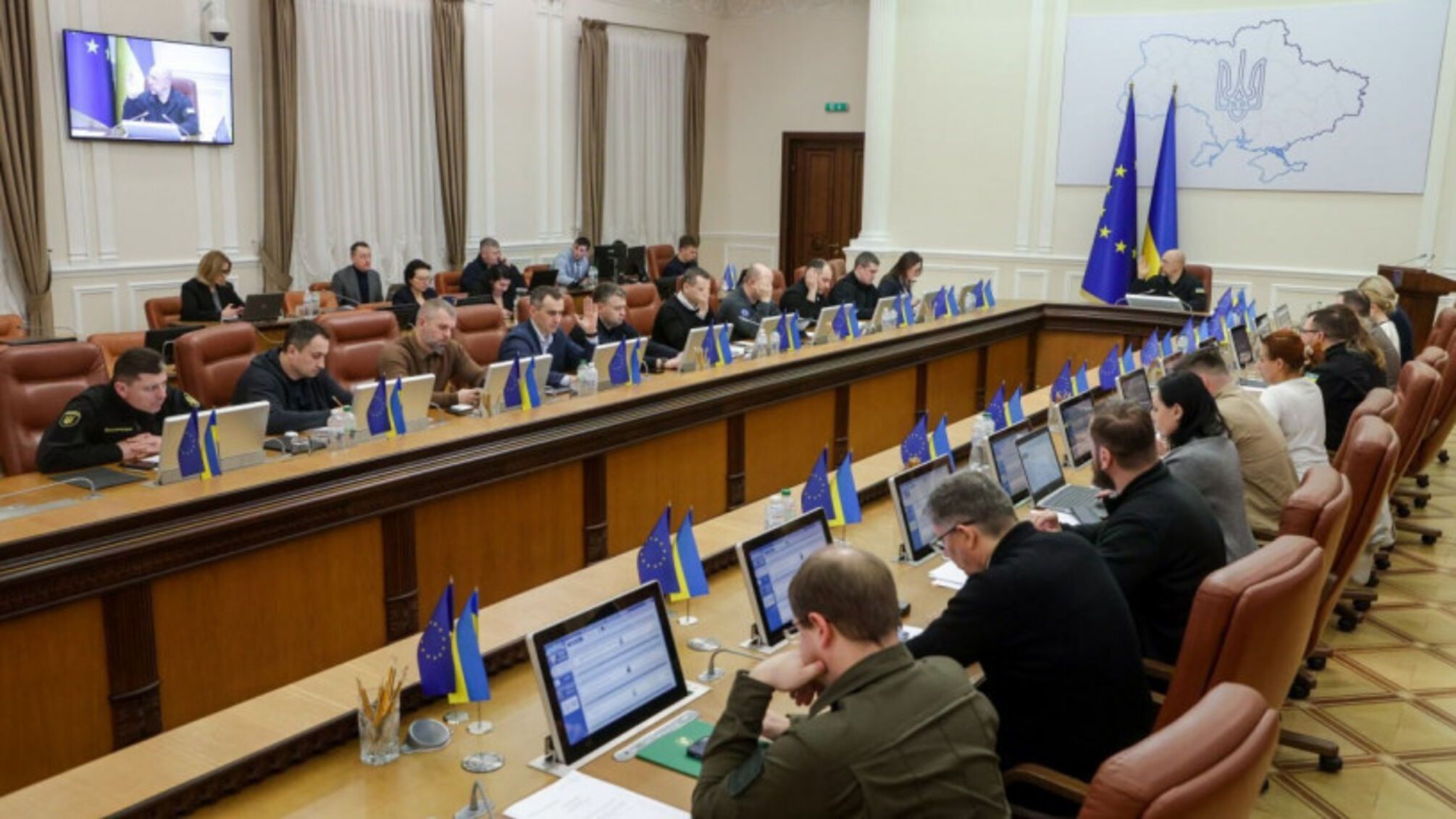Українські міністерства можуть суттєво скоротити, – NV