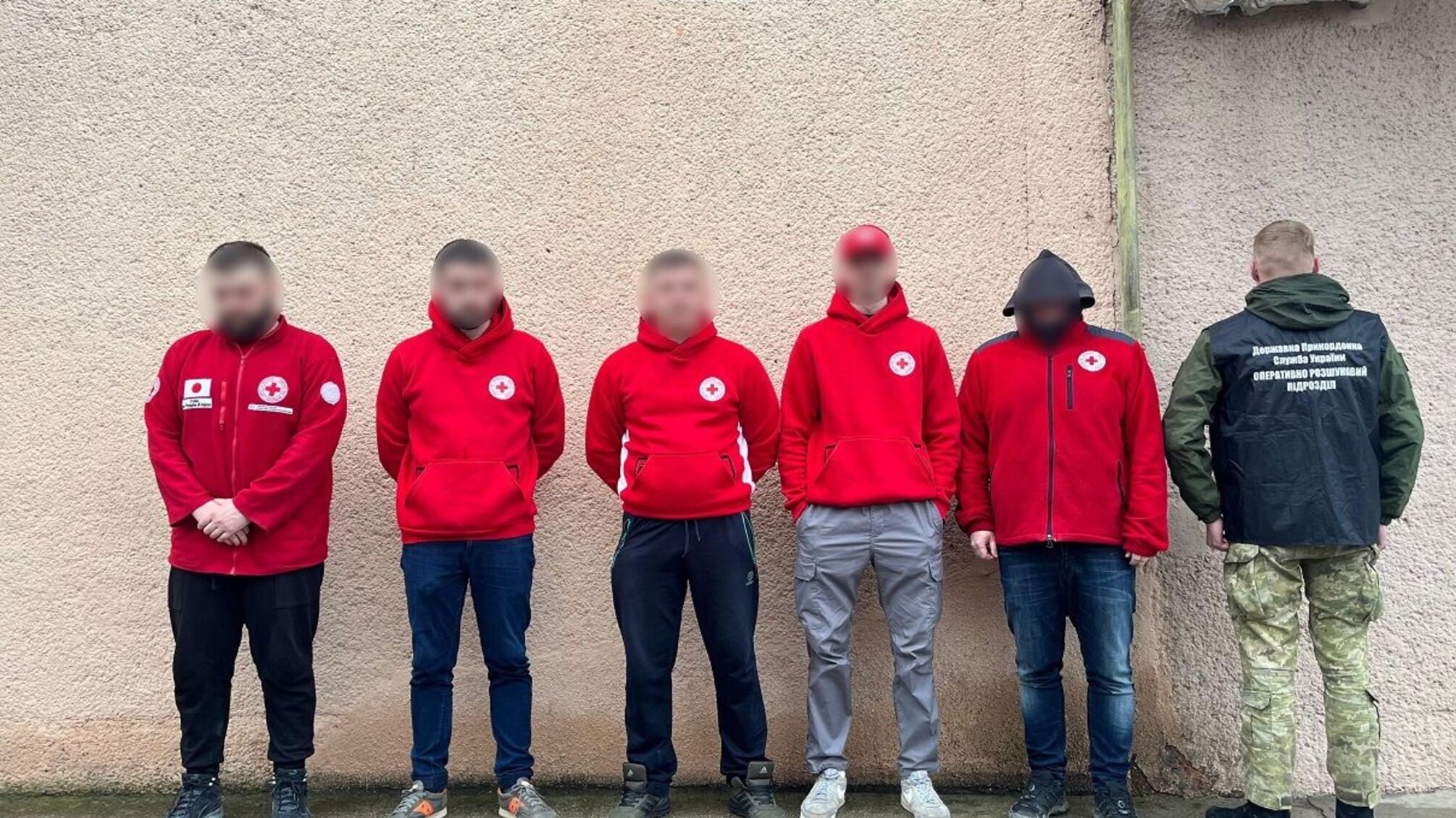 Под именем «Красного Креста» хотели пересечь коридор: на Закарпатье задержаны очередные уклоняющиеся