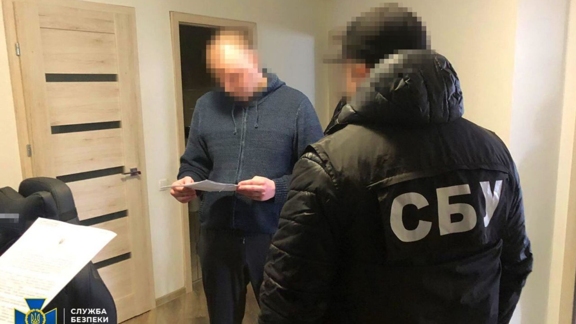 Задержан и работник СБУ