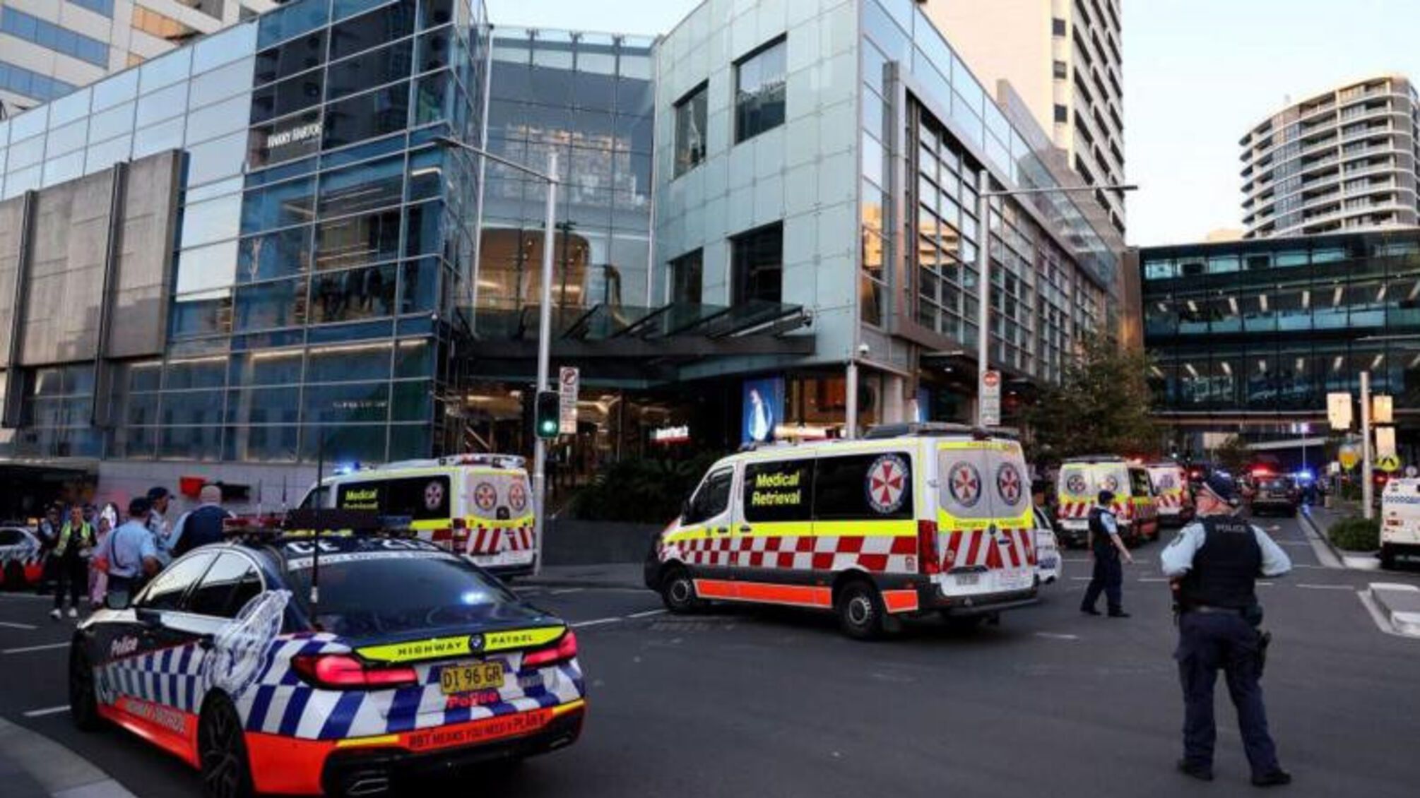 Трагедия в Сиднее: пятеро погибли в результате нападения в торговом центре