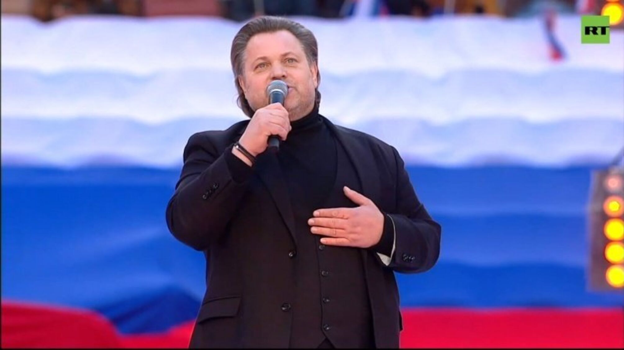Допел: российский оперный певец получил подозрение за призывы агрессии против Украины