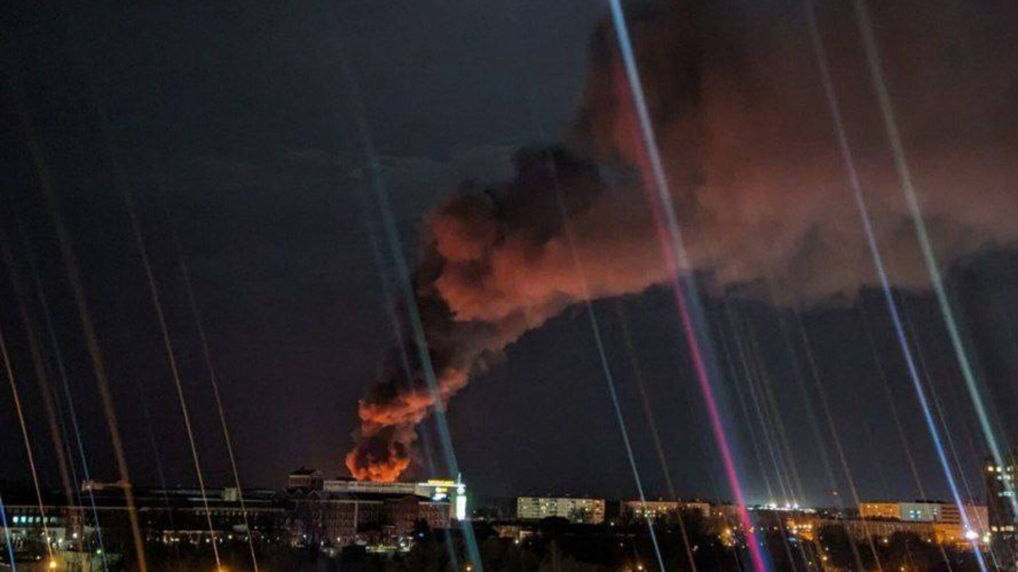 Пожежа в Оріхово-Зуєво: горить виробнича будівля на 1 200 кв. метрів