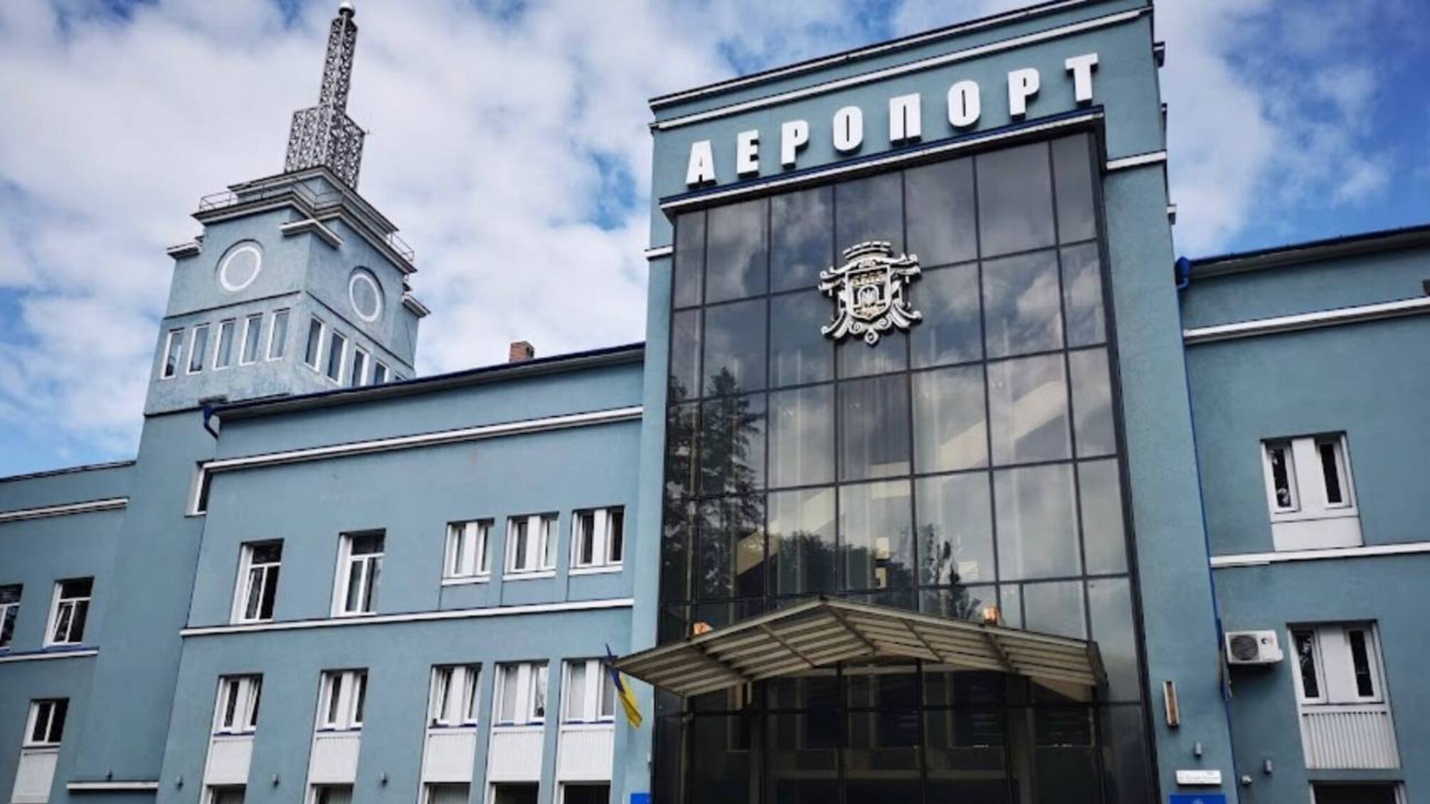 Завладела имуществом международного аэропорта 'Черновцы' – на 5 лет осужден бывший главный бухгалтер