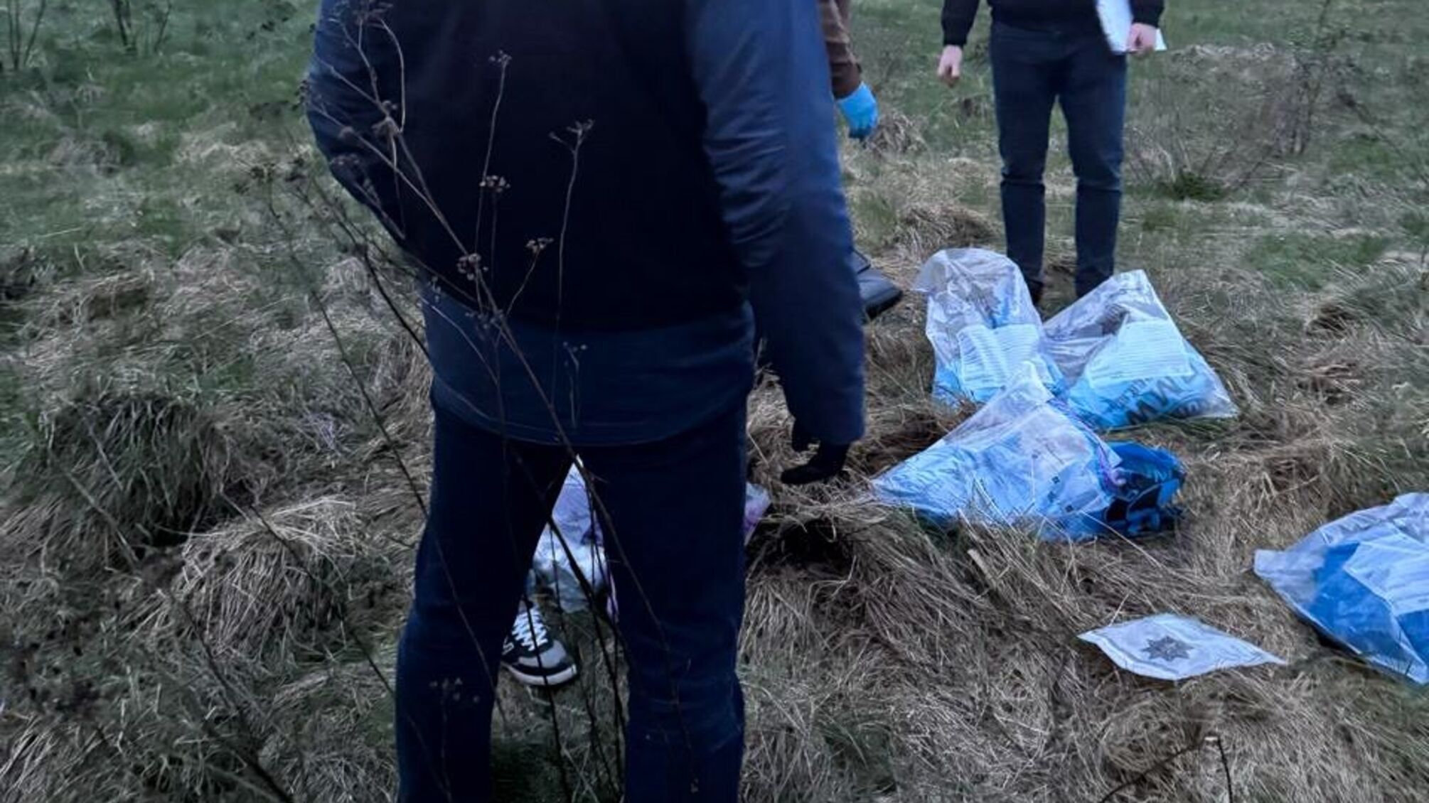 Изъяли амфетамина на 25 млн грн: на Прикарпатье полицейские задержали наркогруппировку
