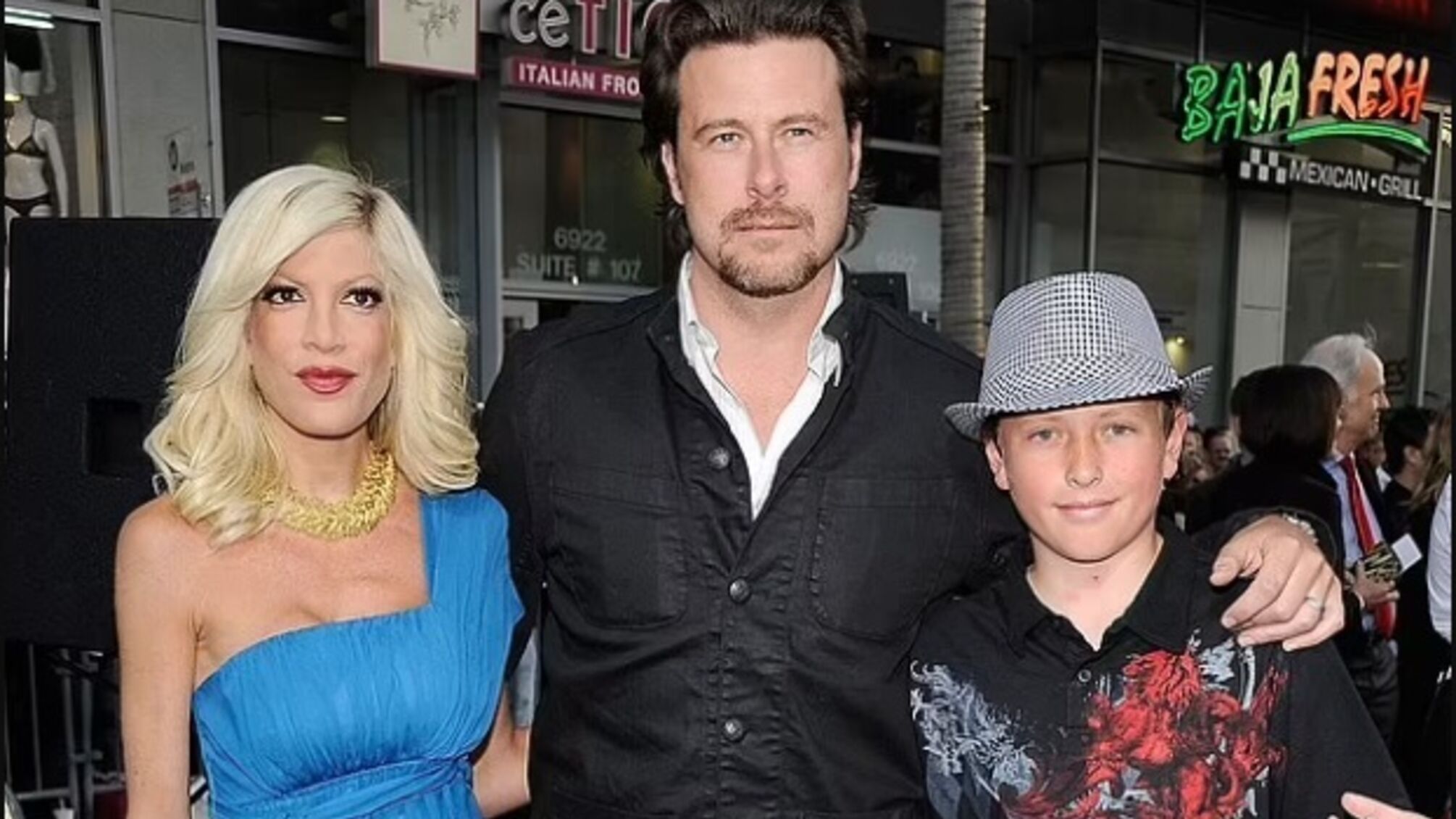 Старший син Діна Макдермотта не поспішає відновлювати стосунки після розлучення батьків