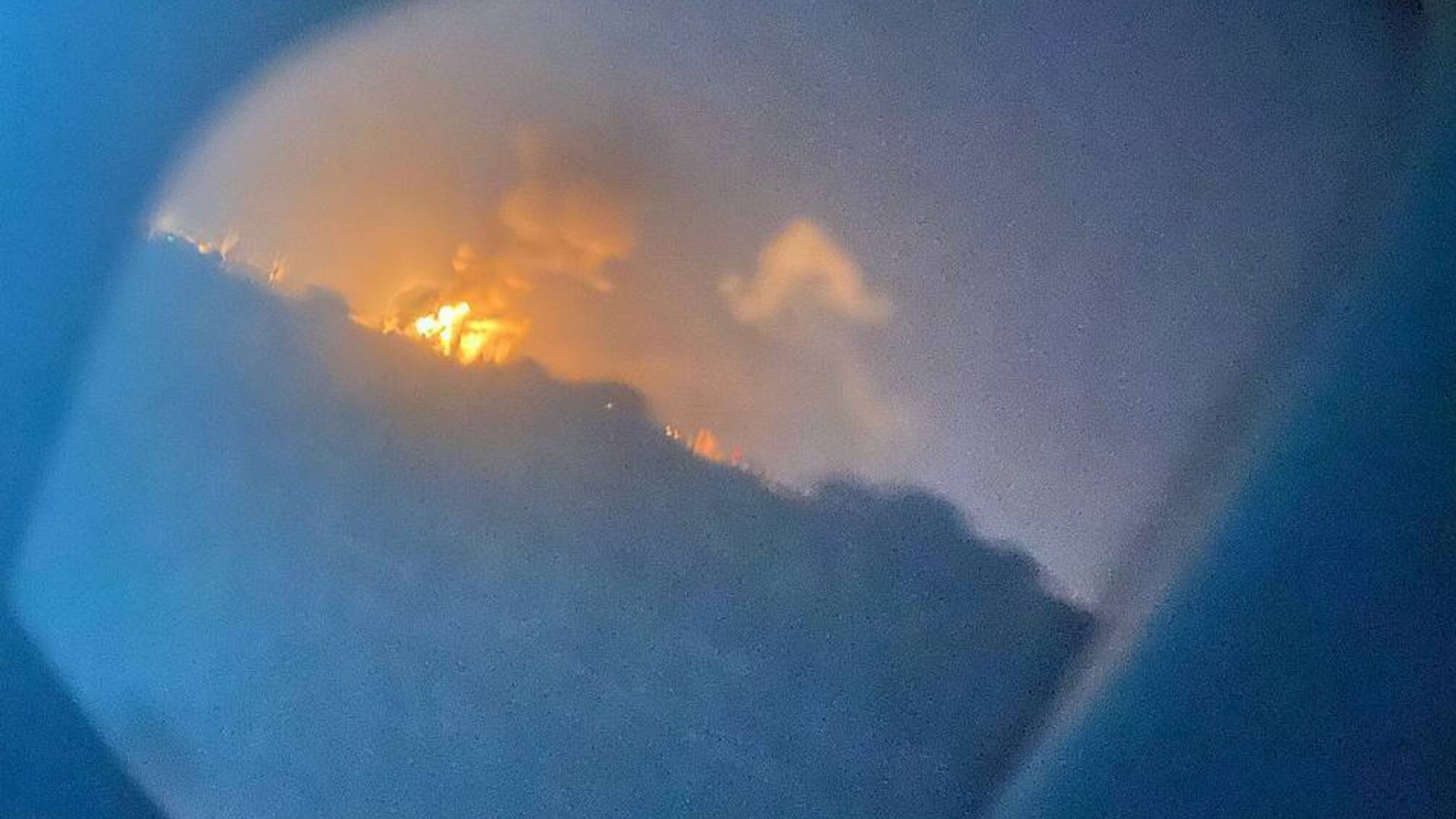 Местная администрация подтверждает повреждение ректификационной колонны и аэропорта