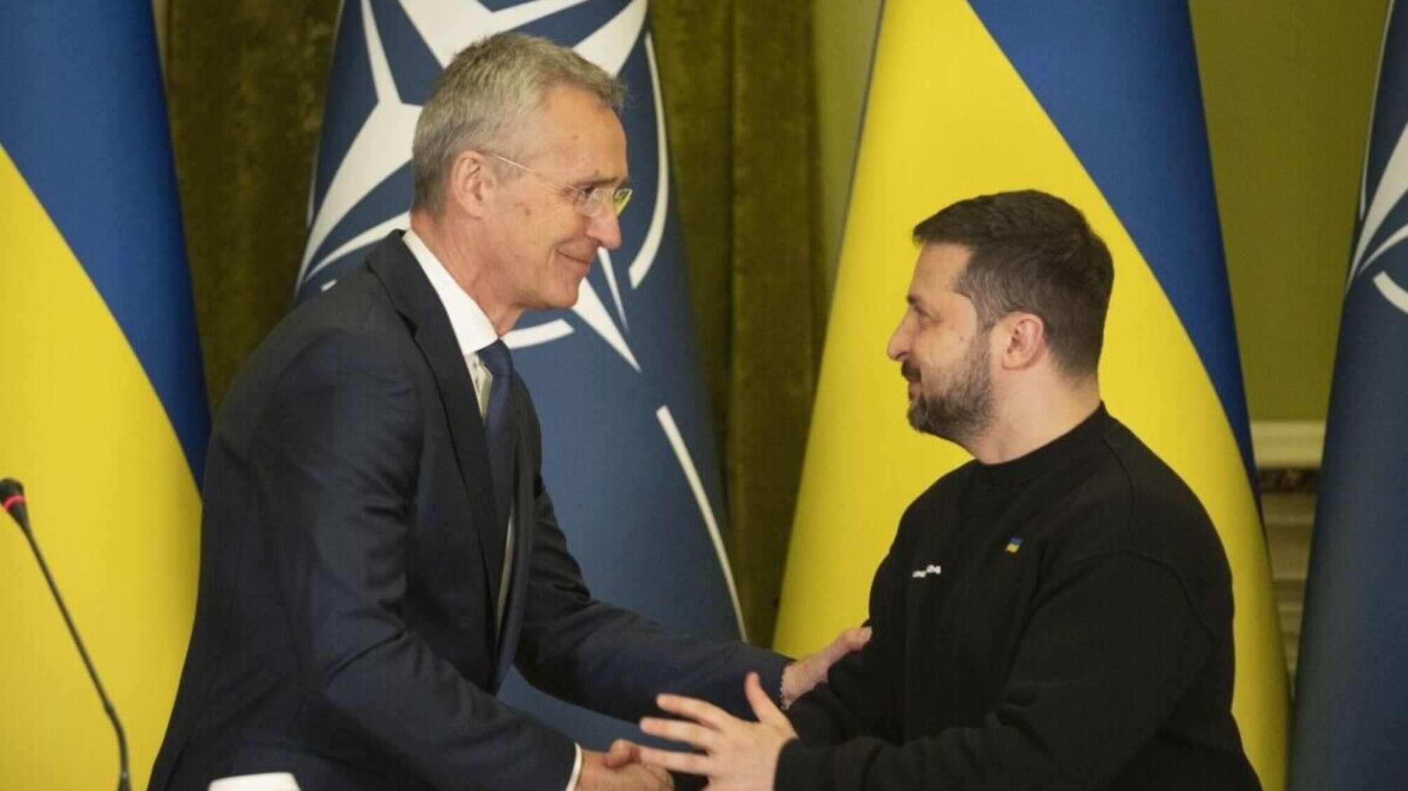 Генсек НАТО Столтенберг із неоголошеним візитом прибув до України 