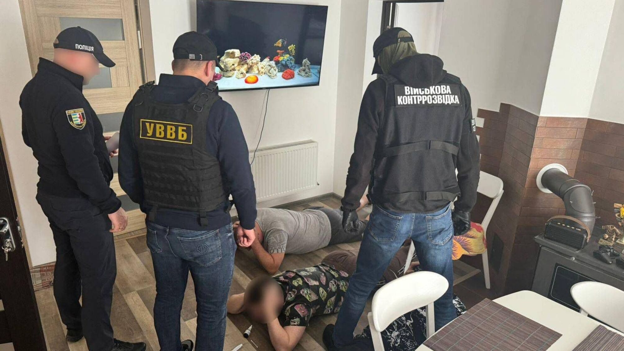 Підозрювані та правоохоронці