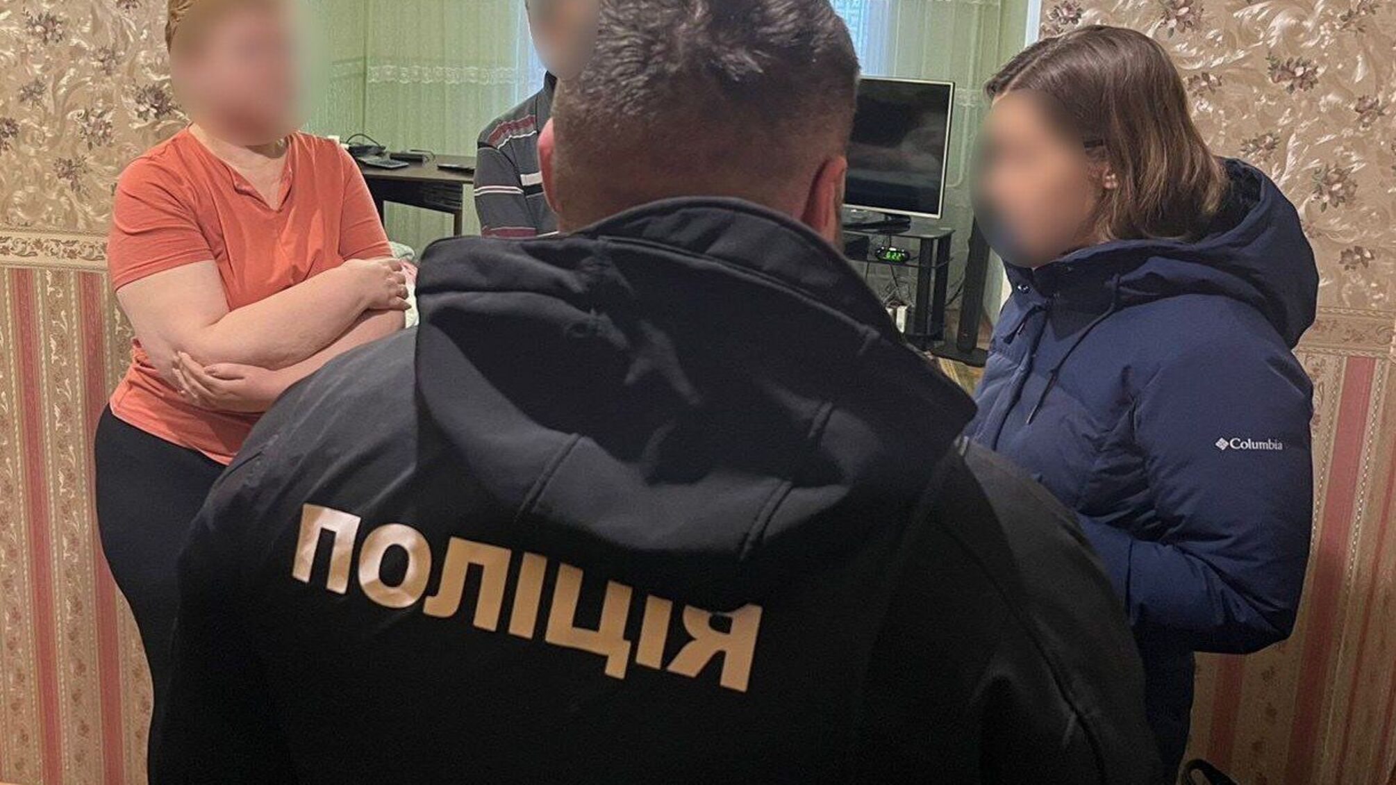 В Киеве работники медлаборатории похищали информацию о врачах и клиентах