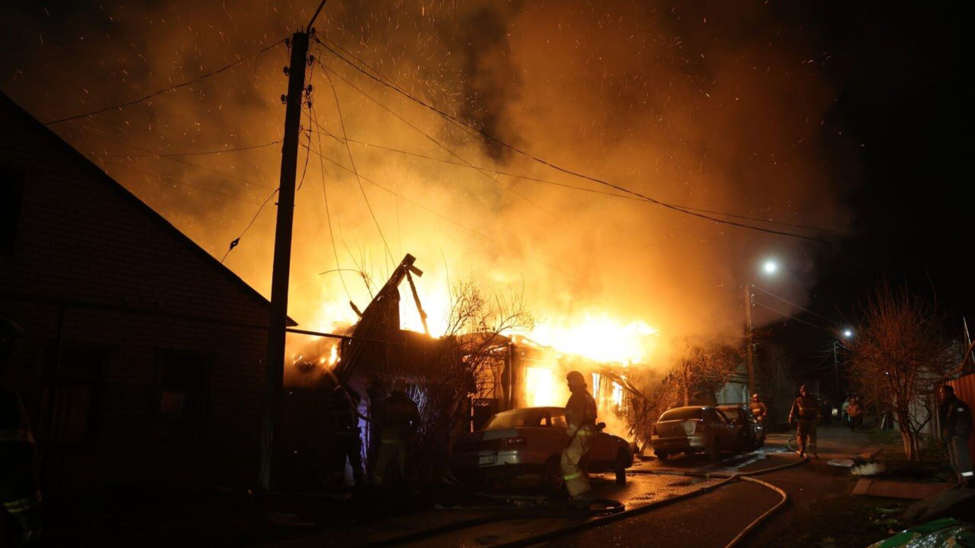'Хлопок' в россии: пожар в Курске, взрывы в Ейске и Морозовске