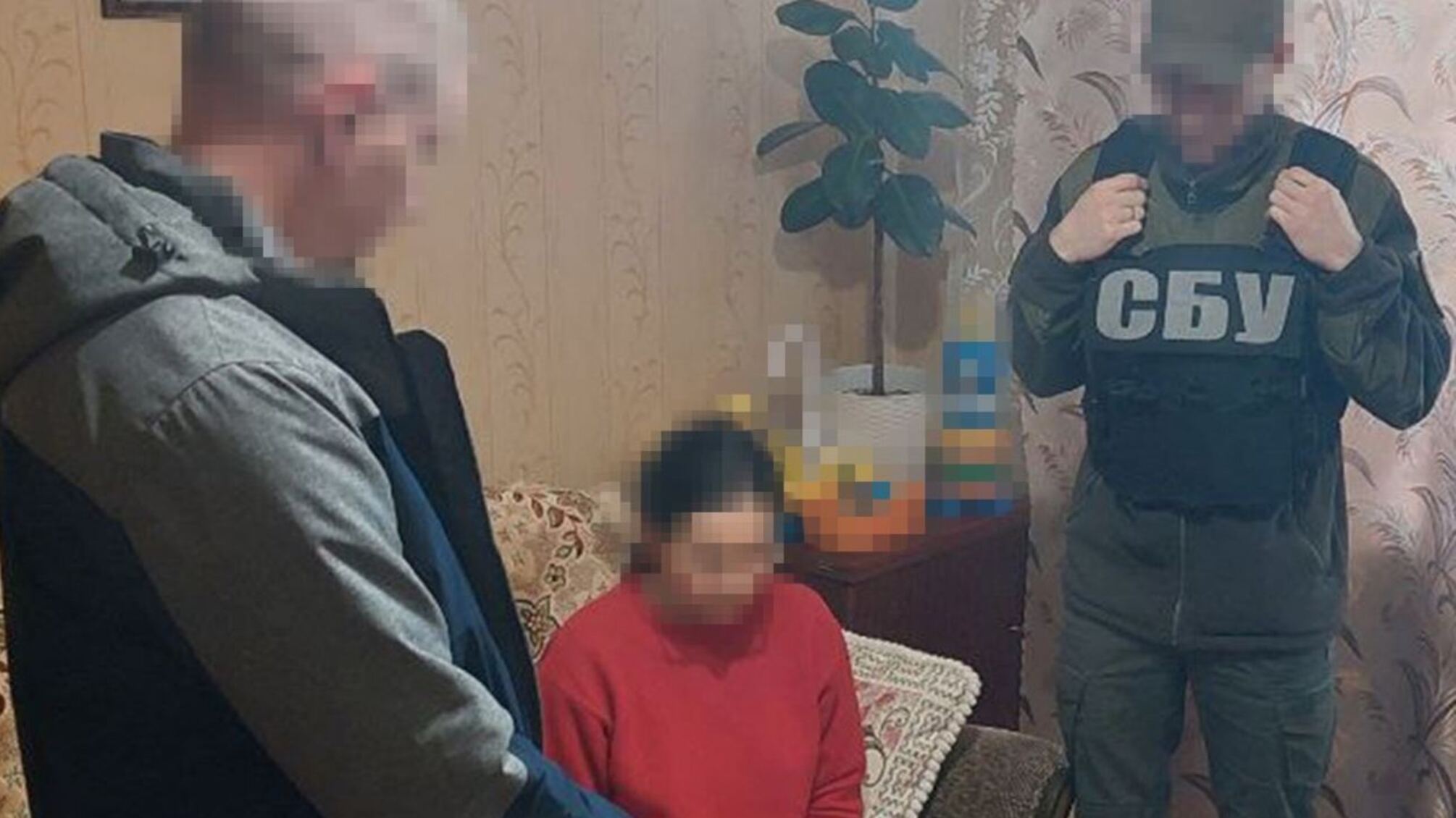 СБУ задержала коллаборантку, которая помогала кремлевским СМИ оправдывать агрессию против Украины