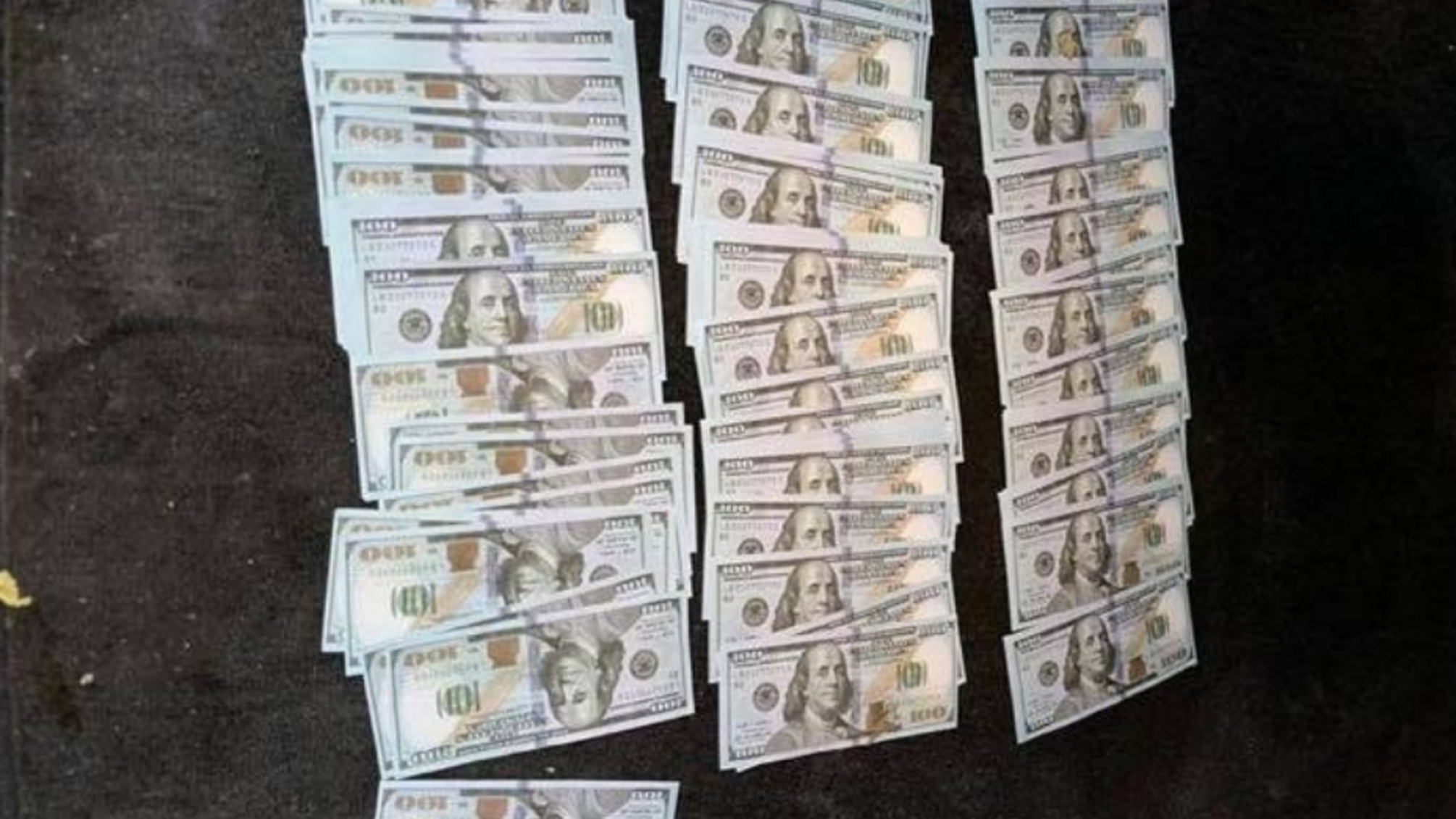 В Одесі посадовець намагався 'продати' посаду у прокуратурі за 35 тис. доларів