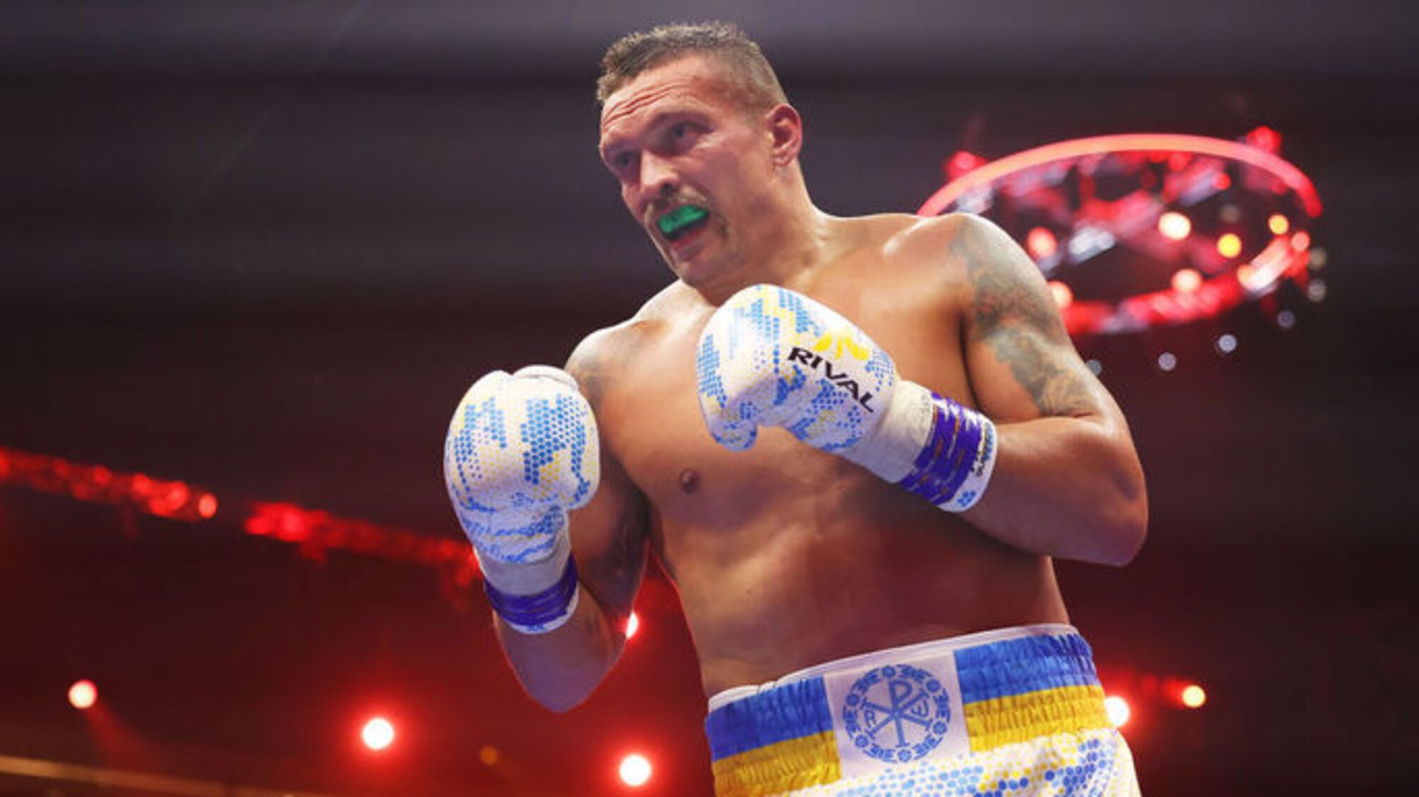 Усик победил Фьюри и стал абсолютным чемпионом мира в хевивайте