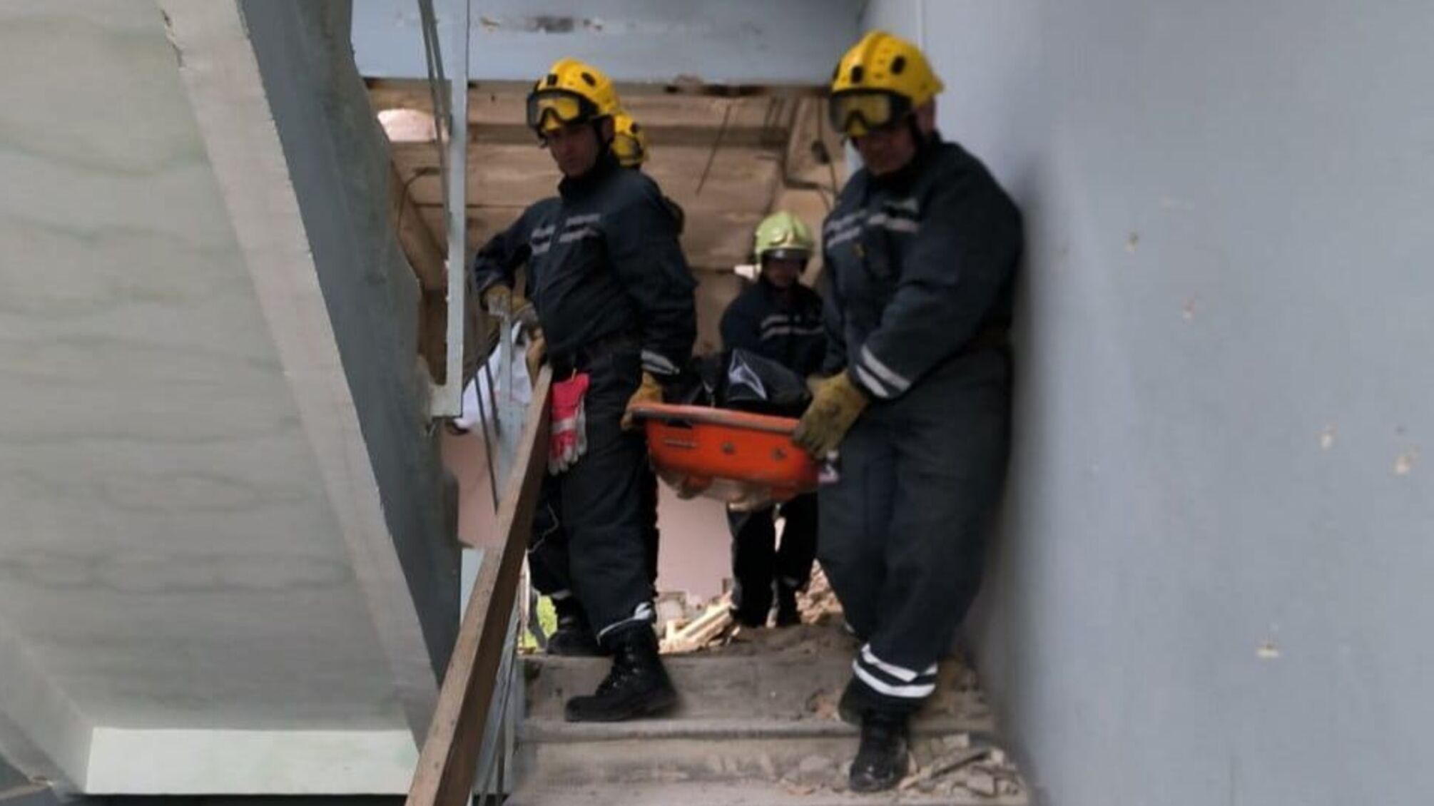 Мужчину на строительстве в Шевченковском районе Киева убила бетонная плита