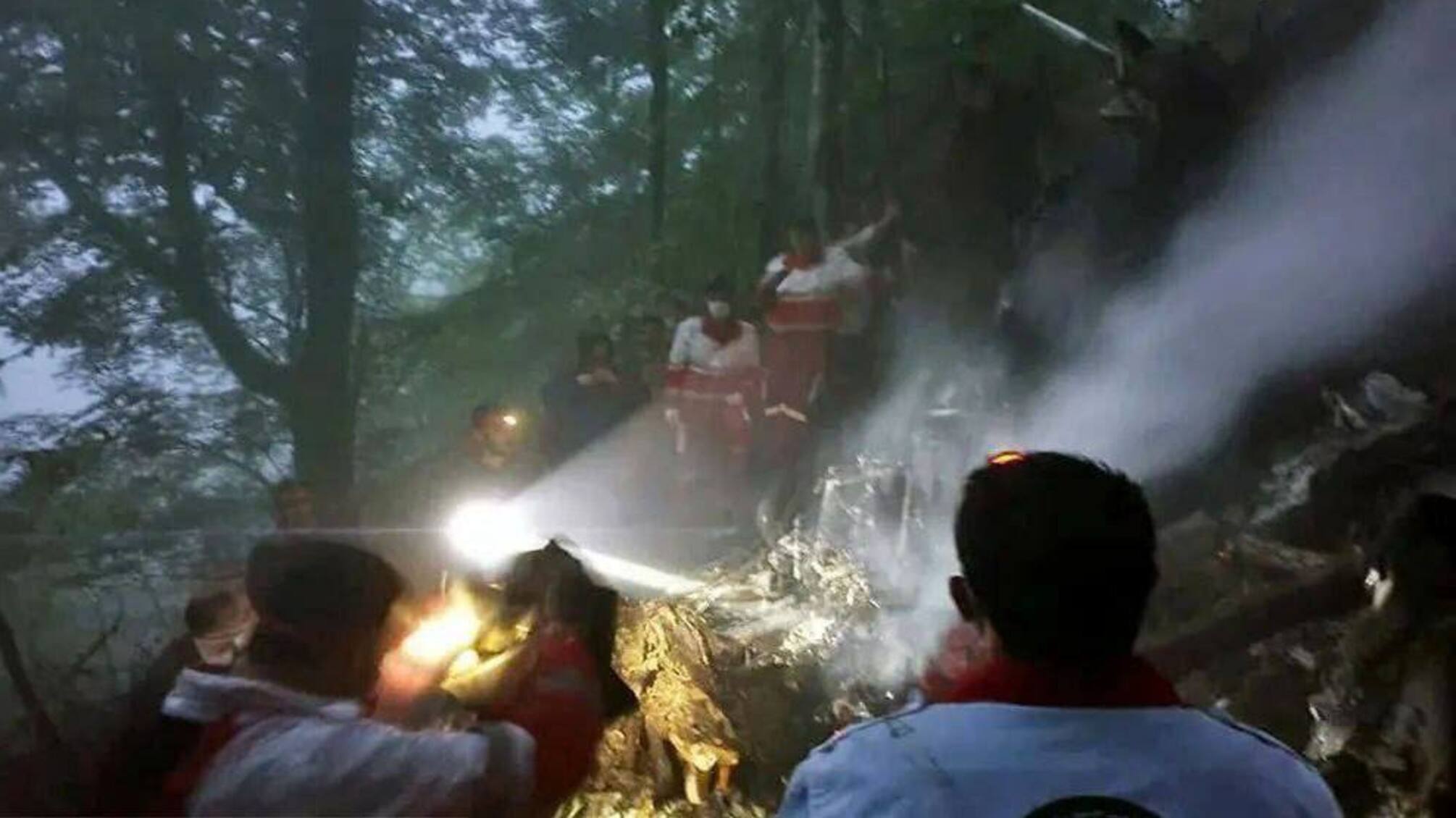 Гелікоптер з президентом Ірану та іншими офіційними особами повністю згорів