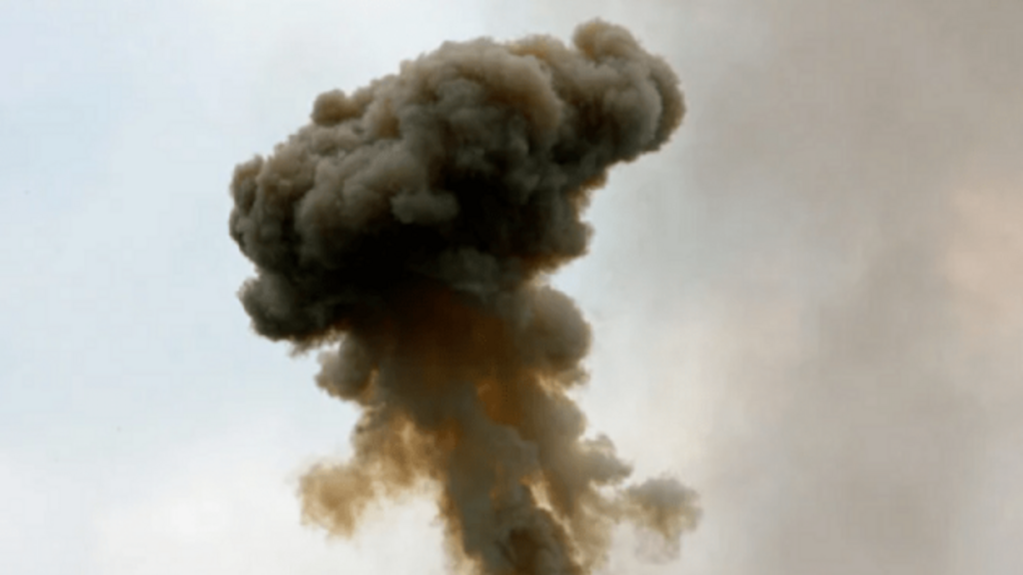 Росіяни завдали щонайменше п'ятнадцять ударів по цивільній інфраструктурі Харкова: шестеро людей загинули (оновлено)