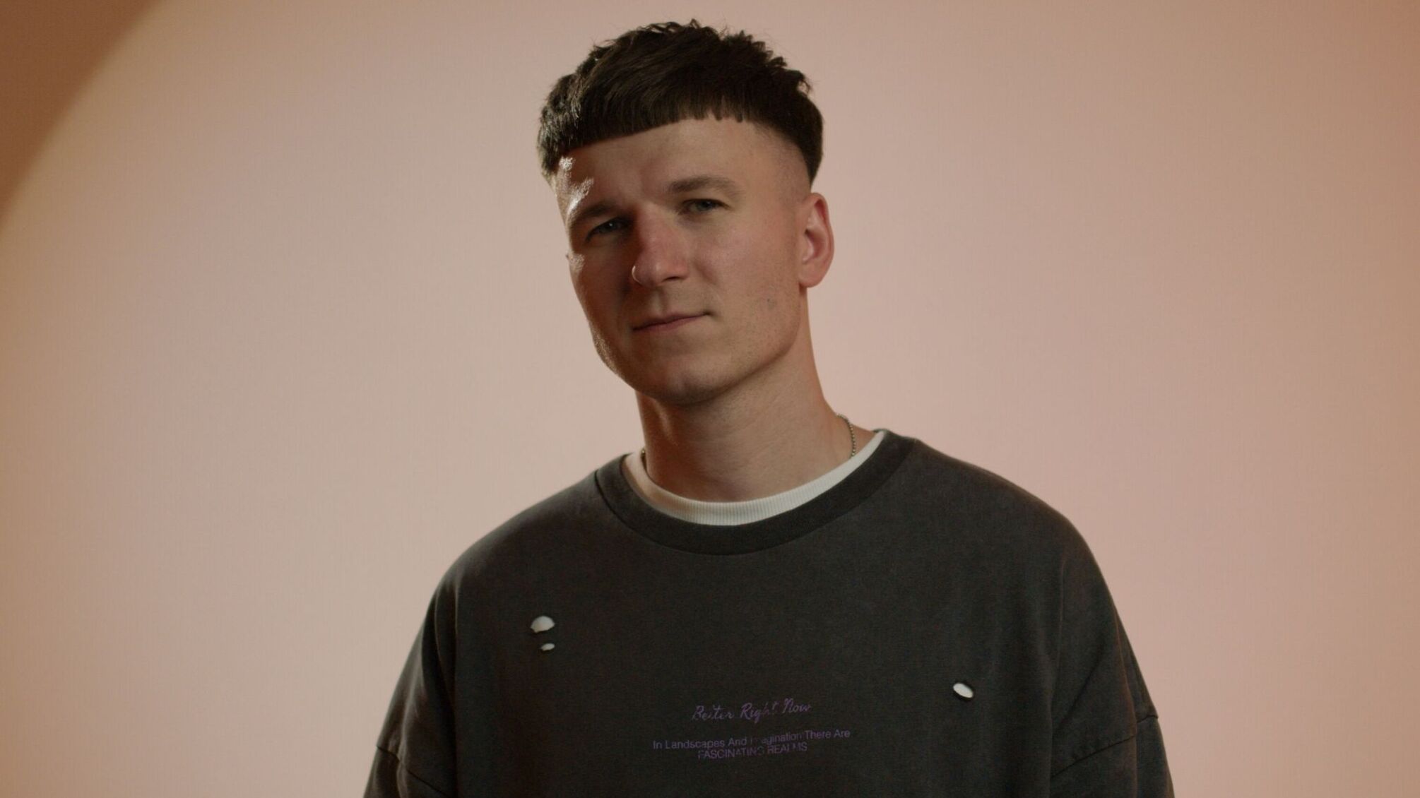 Премʼєра «Мелодії» від DOVI: Літні емоції і незабутня музика