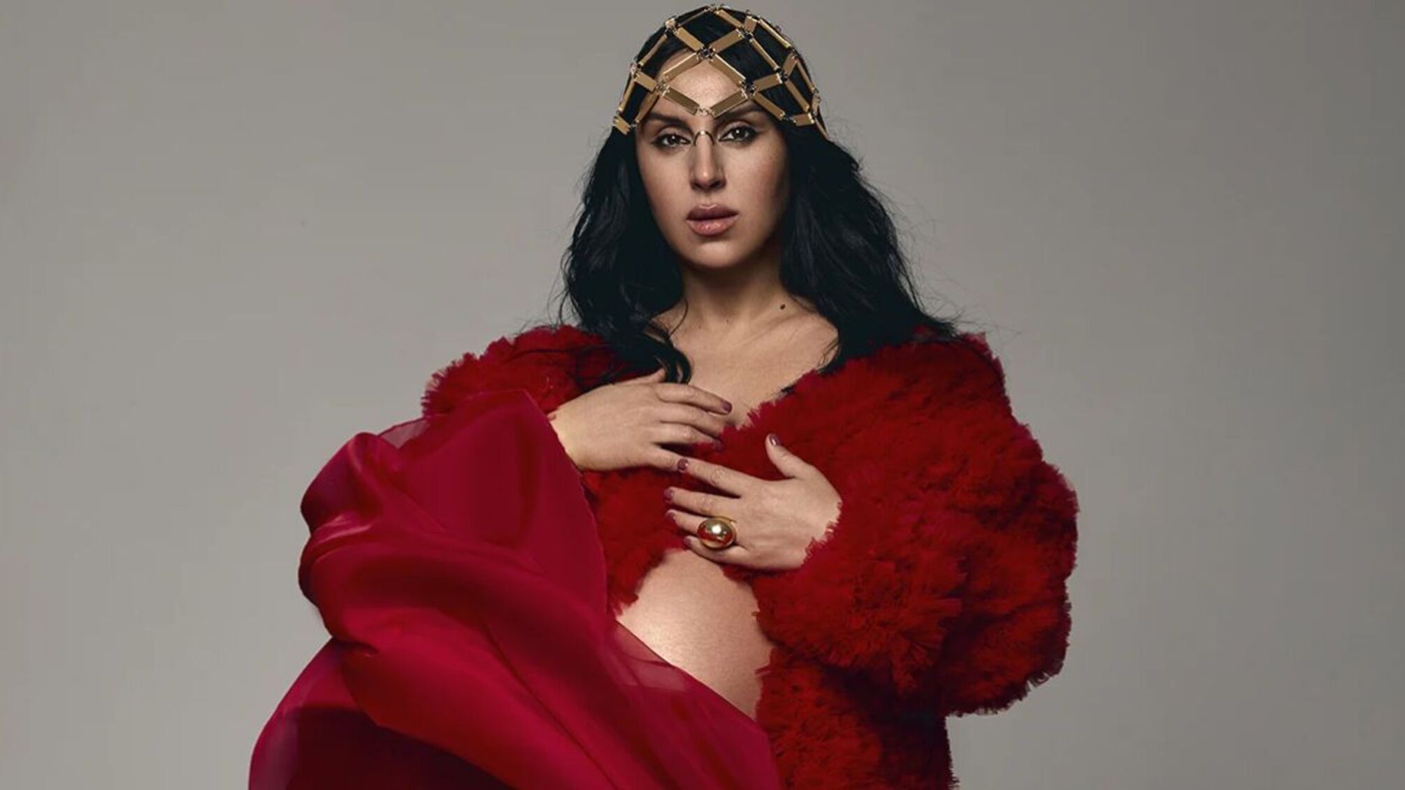 JAMALA представила новий кліп 'Люблю'