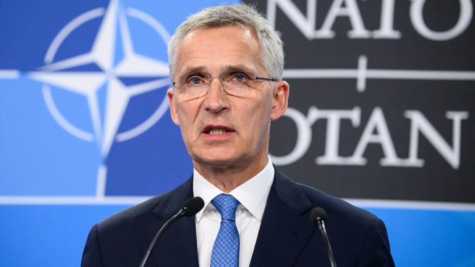 Генсек НАТО: 'Настав час знімати обмеження щодо зброї, наданої Україні'