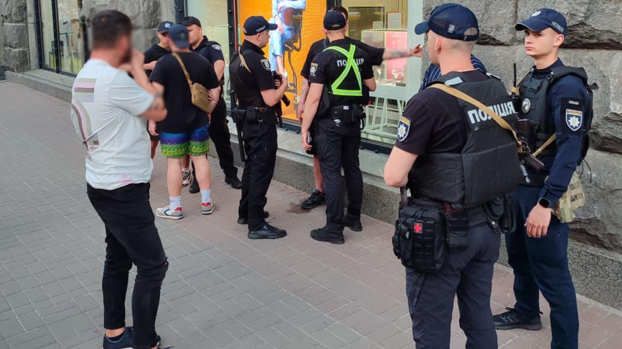 Полиция Киева оперативно вмешалась и прекратила конфликт