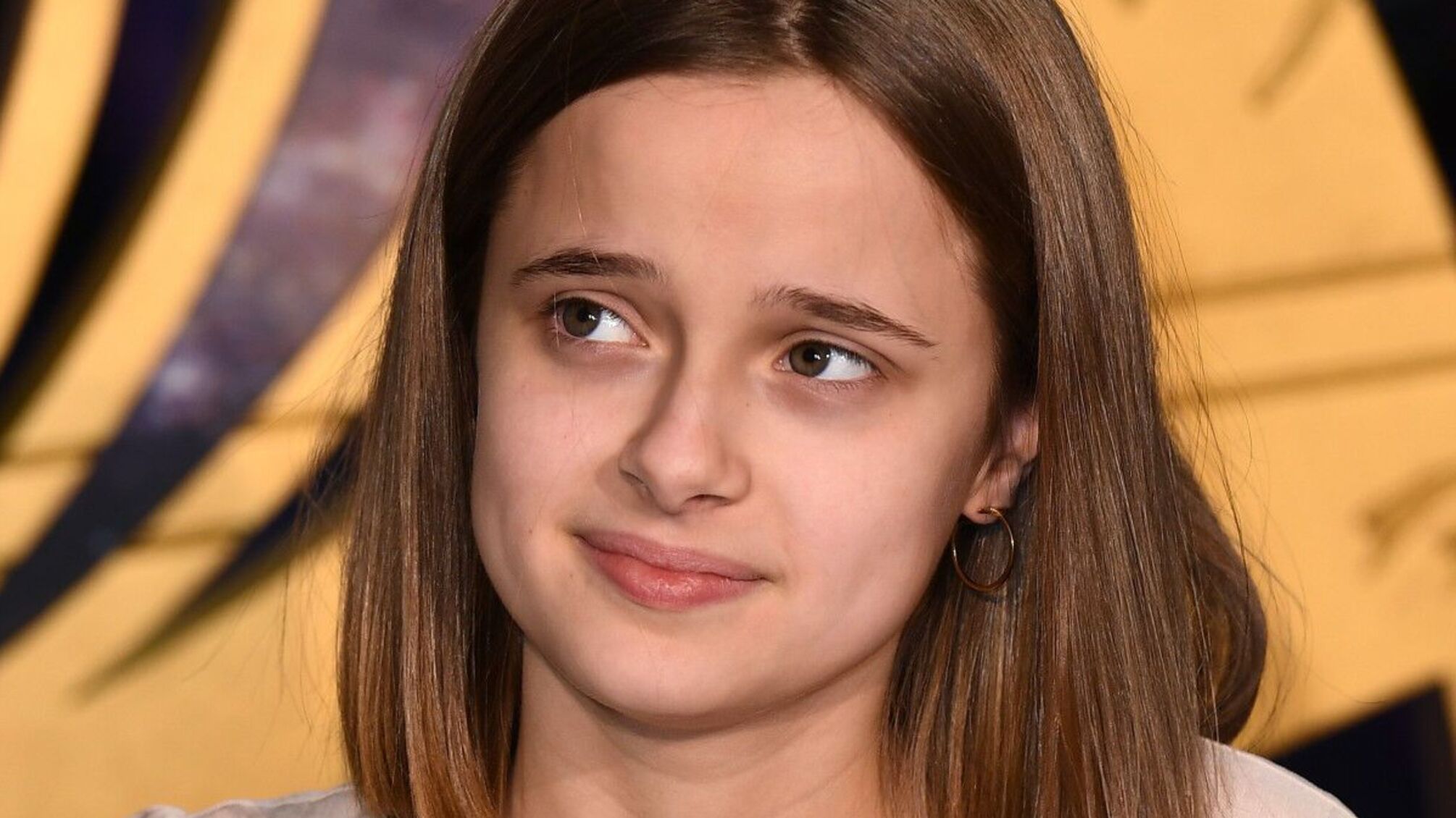 Донька Анджеліни Джолі та Бреда Пітта відмовилася від прізвища батька