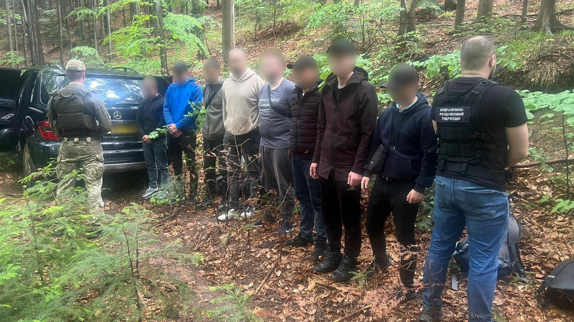 На Буковині затримали 8 ухилянтів, які намагались перетнути кордон з Румунією