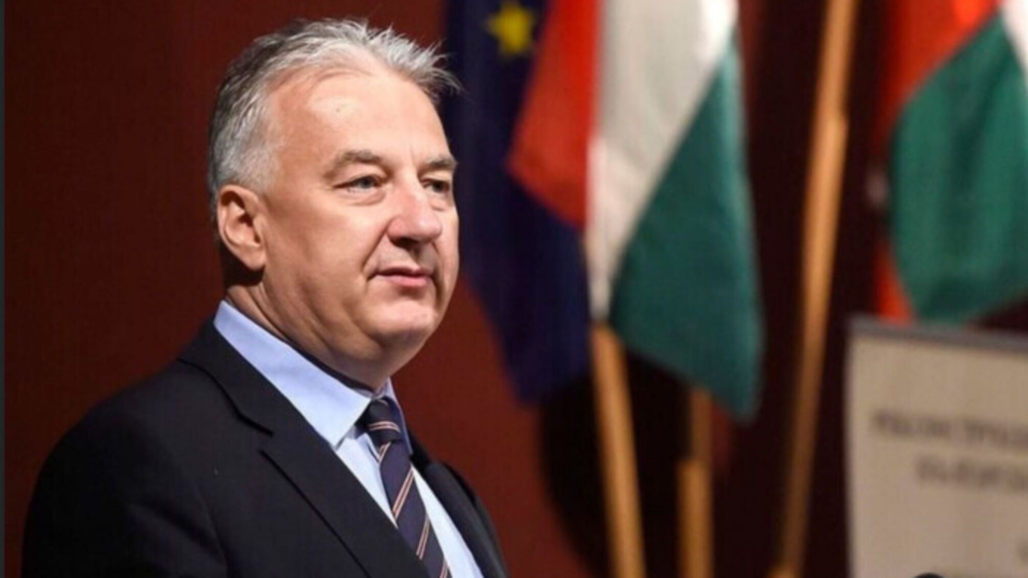 Венгрия не позволит 'отправить на смерть' украинских мужчин-беженцев, – вице-премьер-министр страны