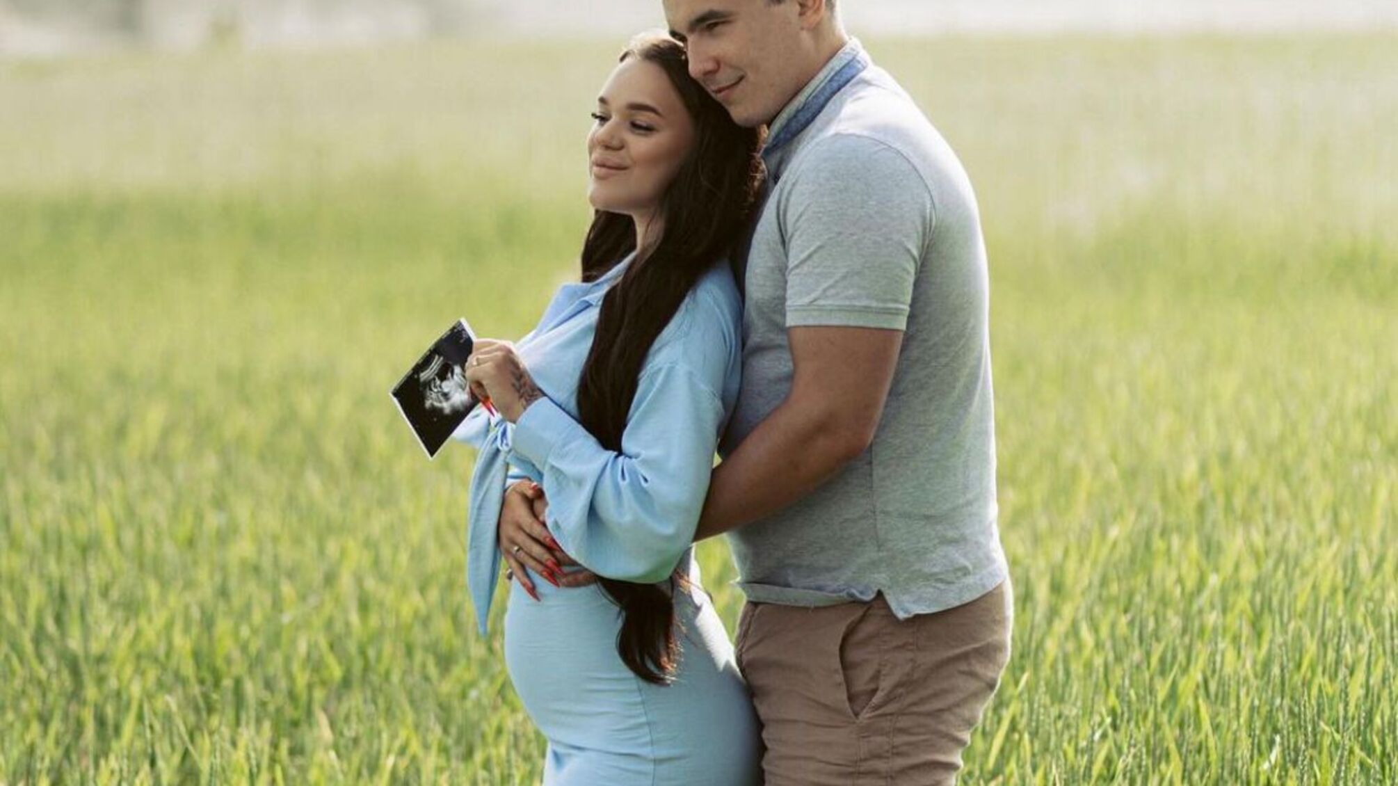 Носит зернышко под сердцем: блоггер Верба - беременная