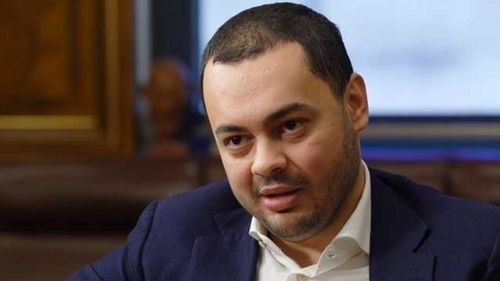 Журналісти звернулися до РНБО через зникнення з санкційних списків Сеяра Куршутова