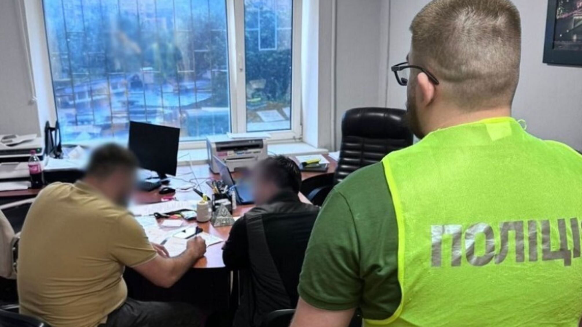 Бывшие чиновники 'Киевзеленстроя' завысили объемы работ и материалов: убытки более 1,3 миллиона гривен
