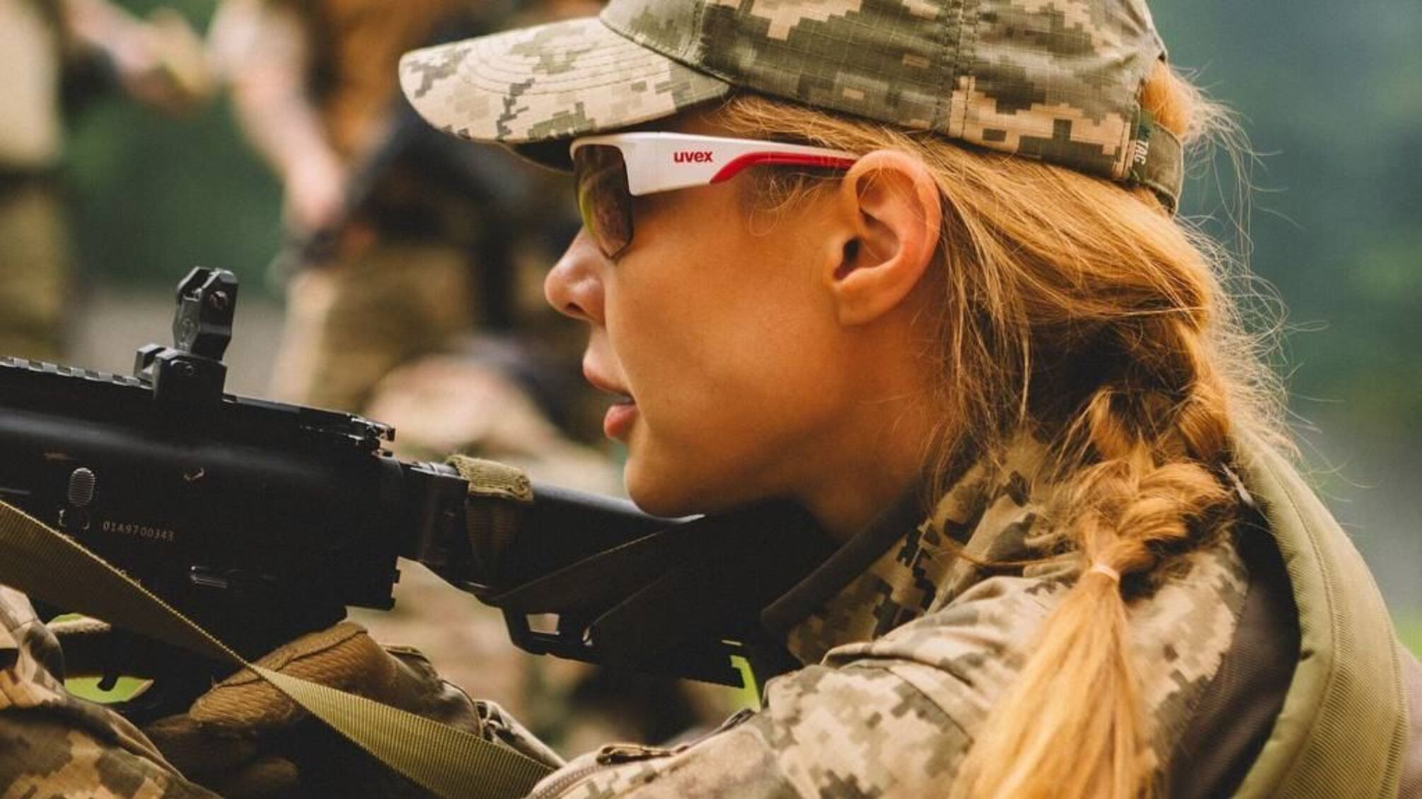 Тина Кароль прошла военную подготовку (фото)