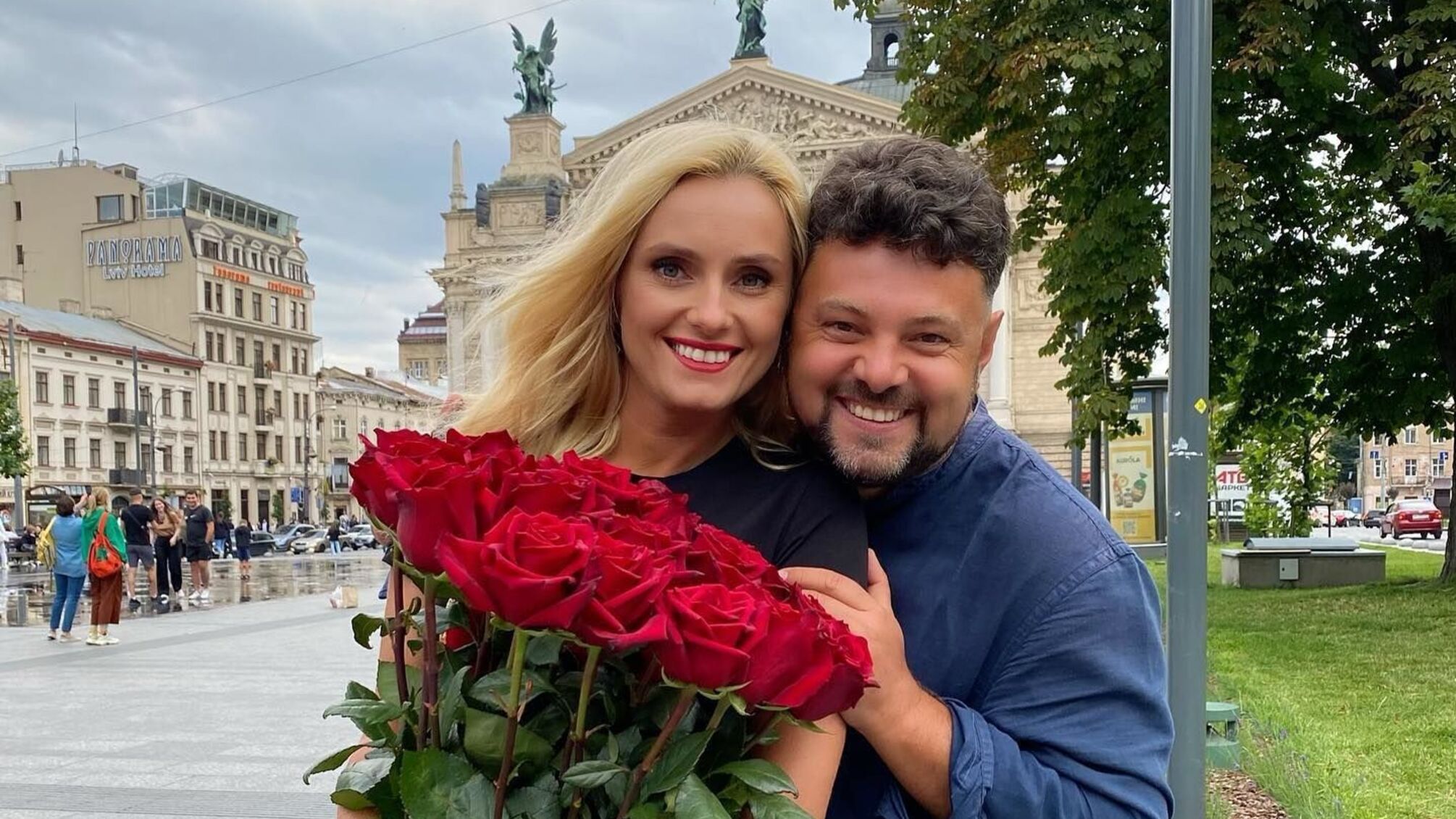 Чоловік Ірини Федишин читав Апостола закордоном