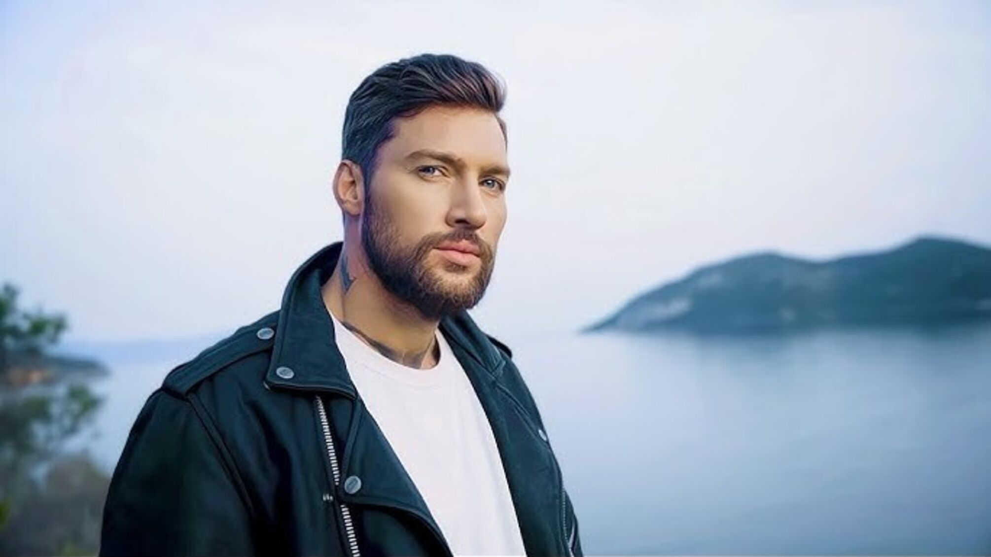 Олег Кензов