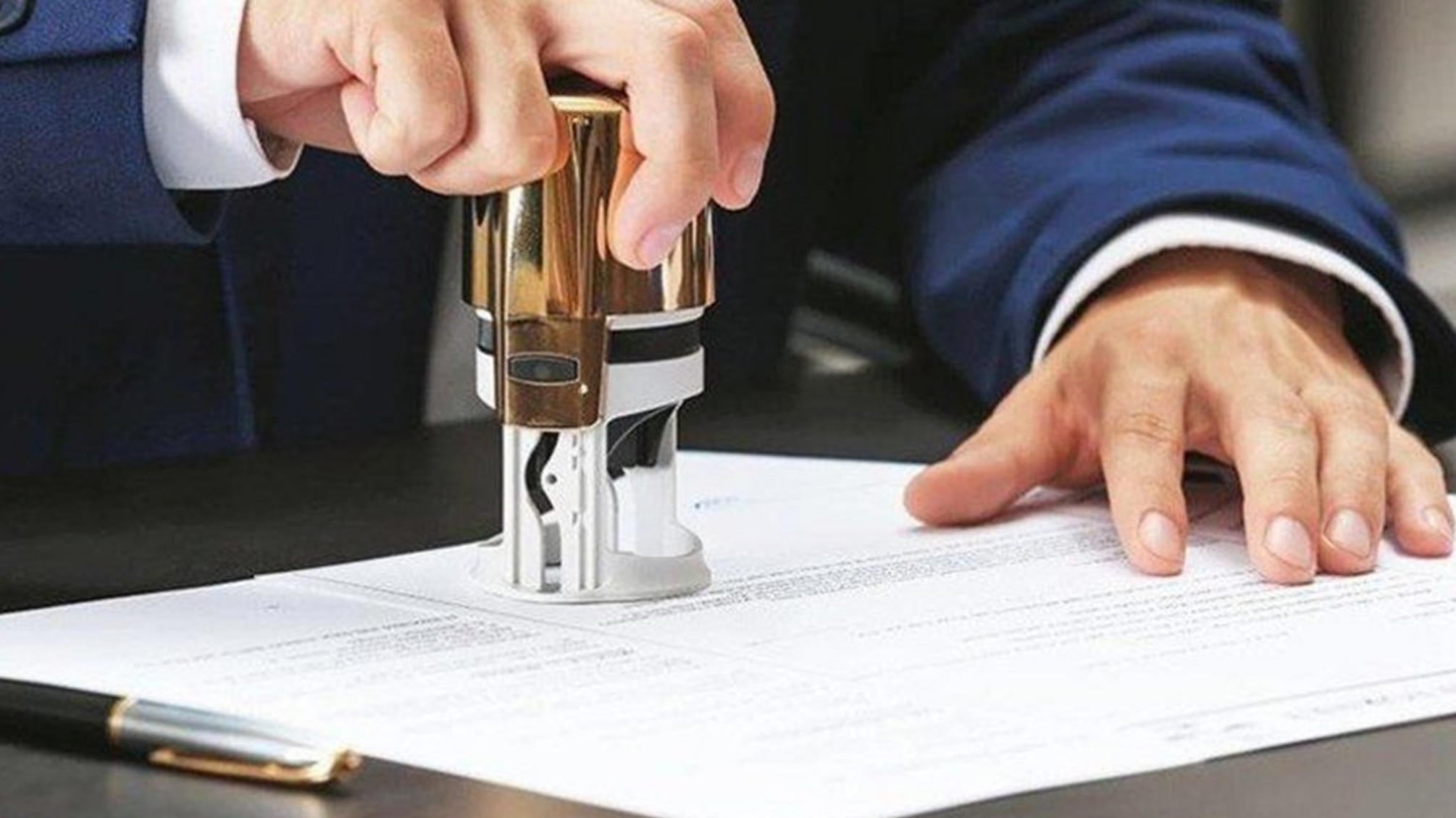 ДБР викрило ексначальника СБУ в підробці документів для сербського суду