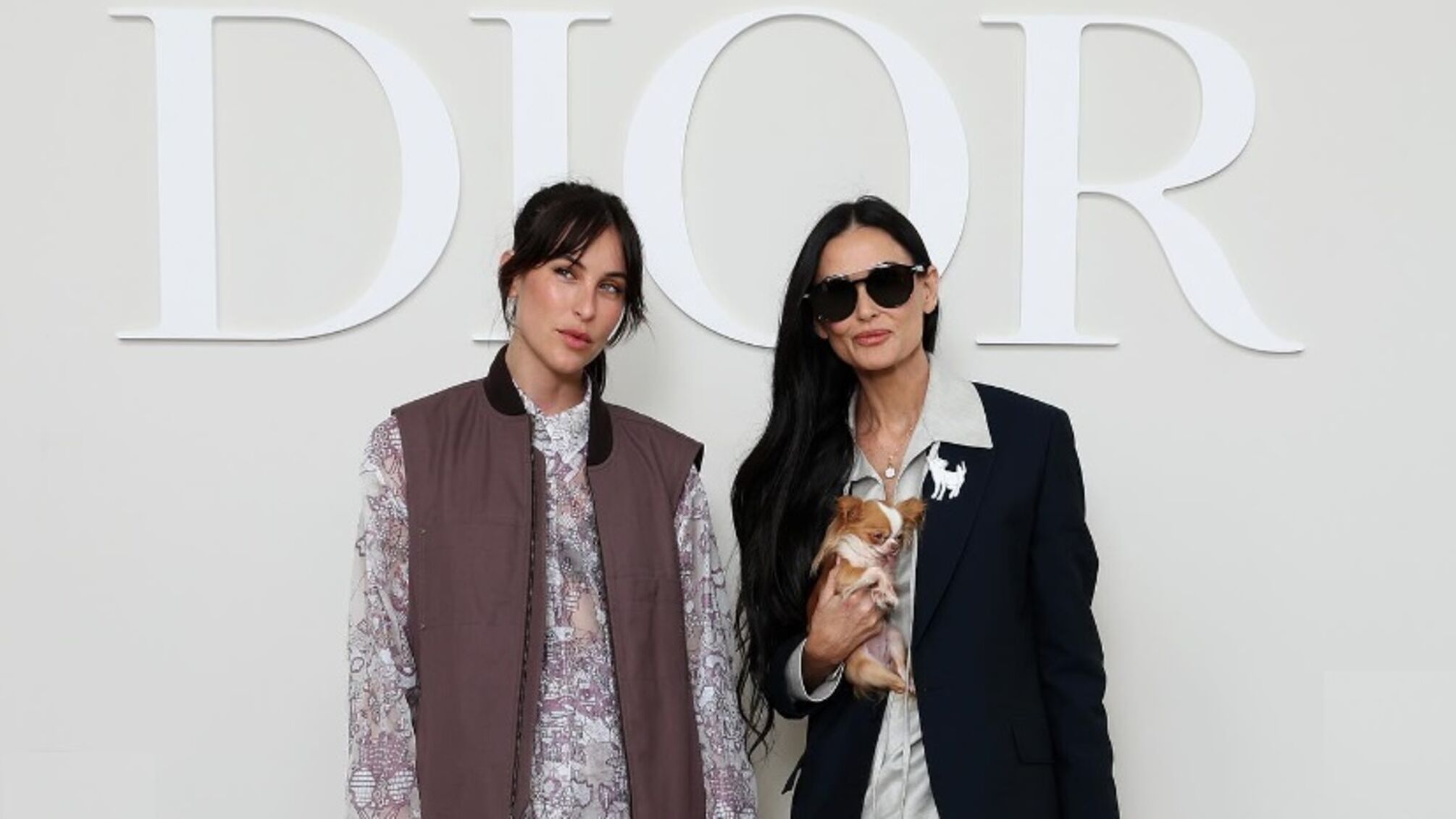 Демі Мур в захваті від показу Dior: враження