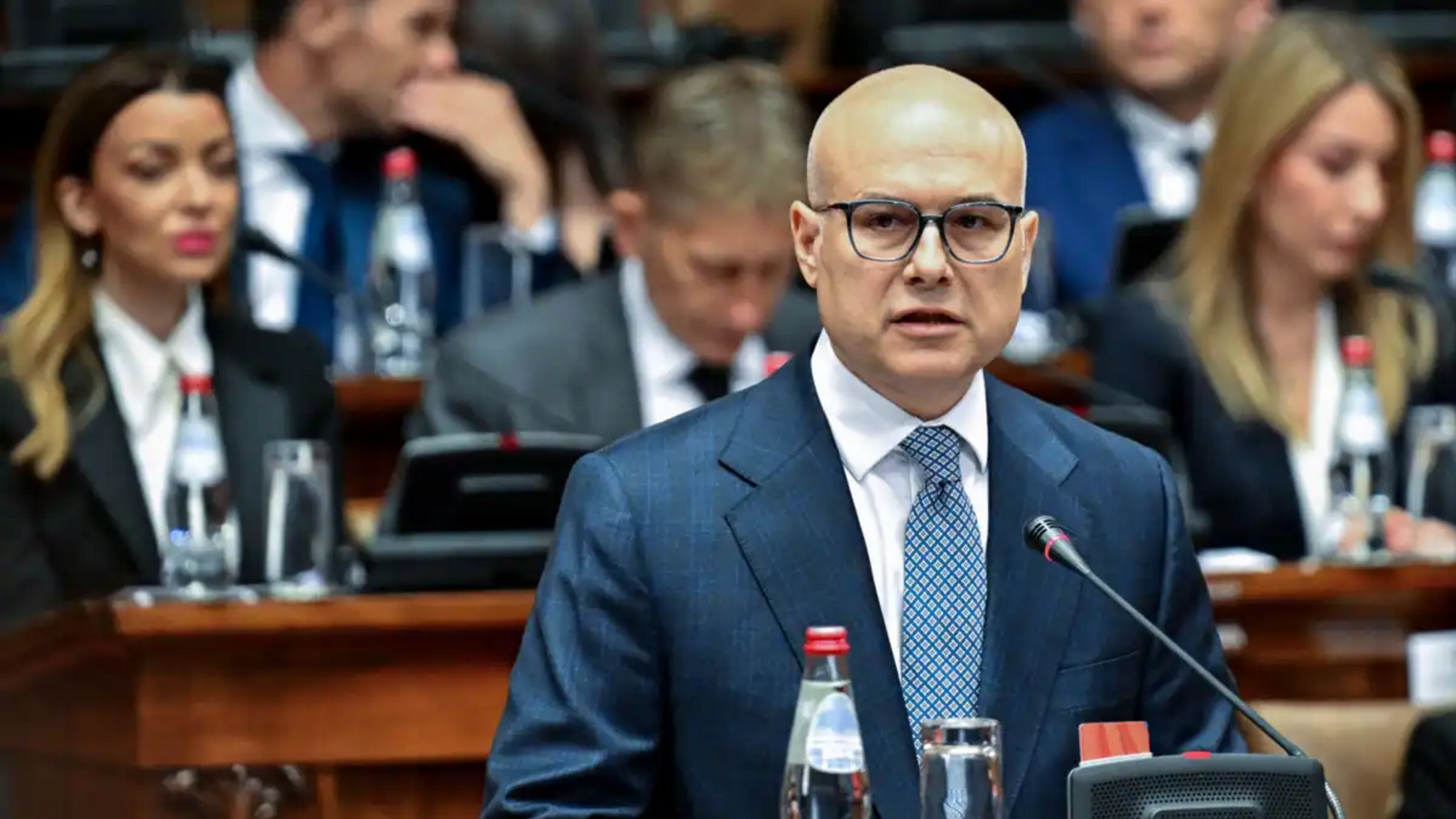 'Я не хочу препятствовать': премьер-министр Сербии Вучевич о продаже боеприпасов третьим странам
